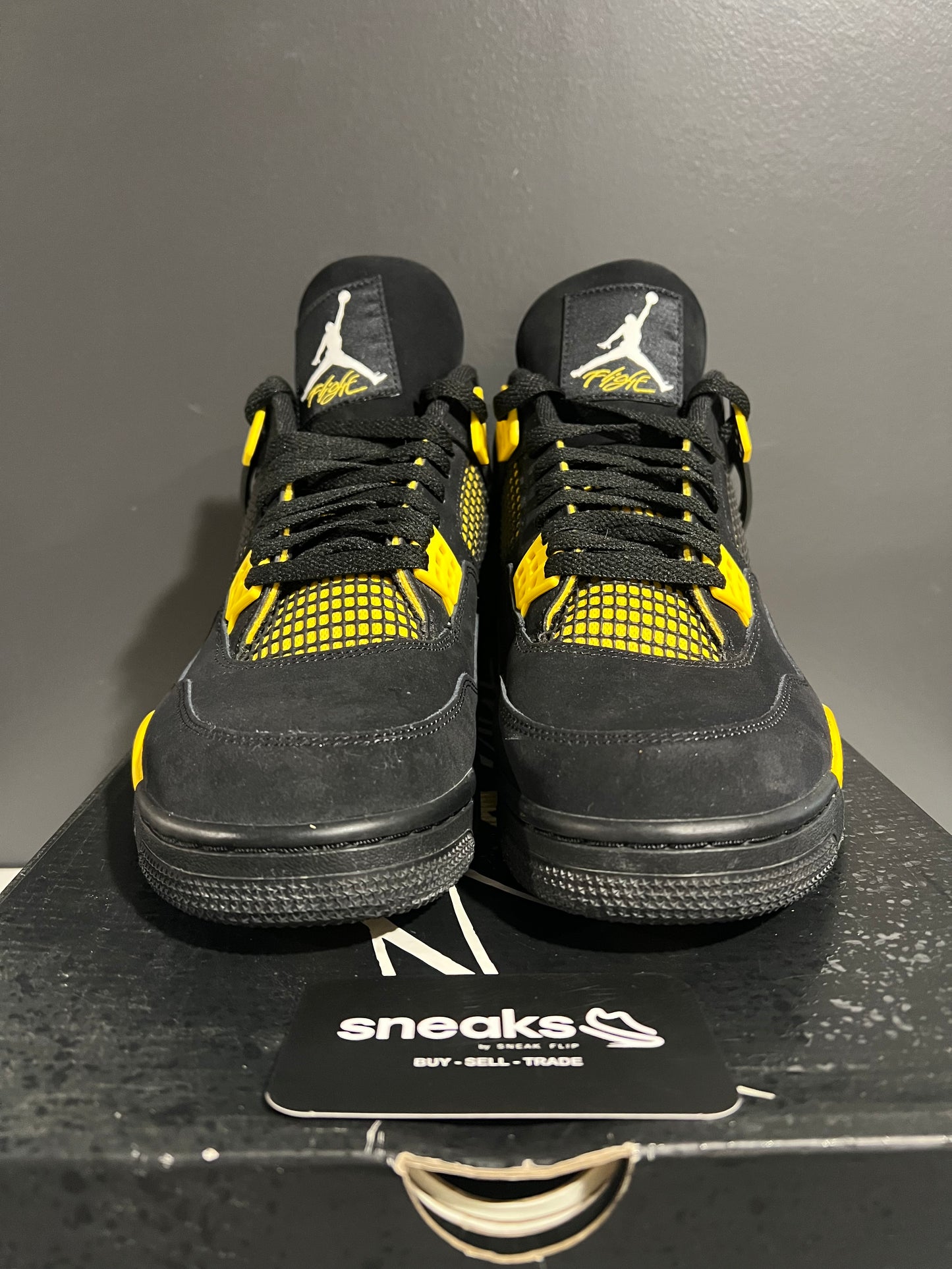 USED Air Jordan 4 Retro Thunder 2023 DH6927-017 SIZE 11.5M OG ALL SP25-097