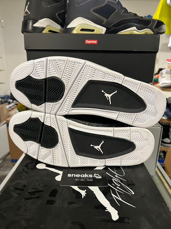 USED SIZE 12M Jordan 4 Retro Fear (2024) - Used