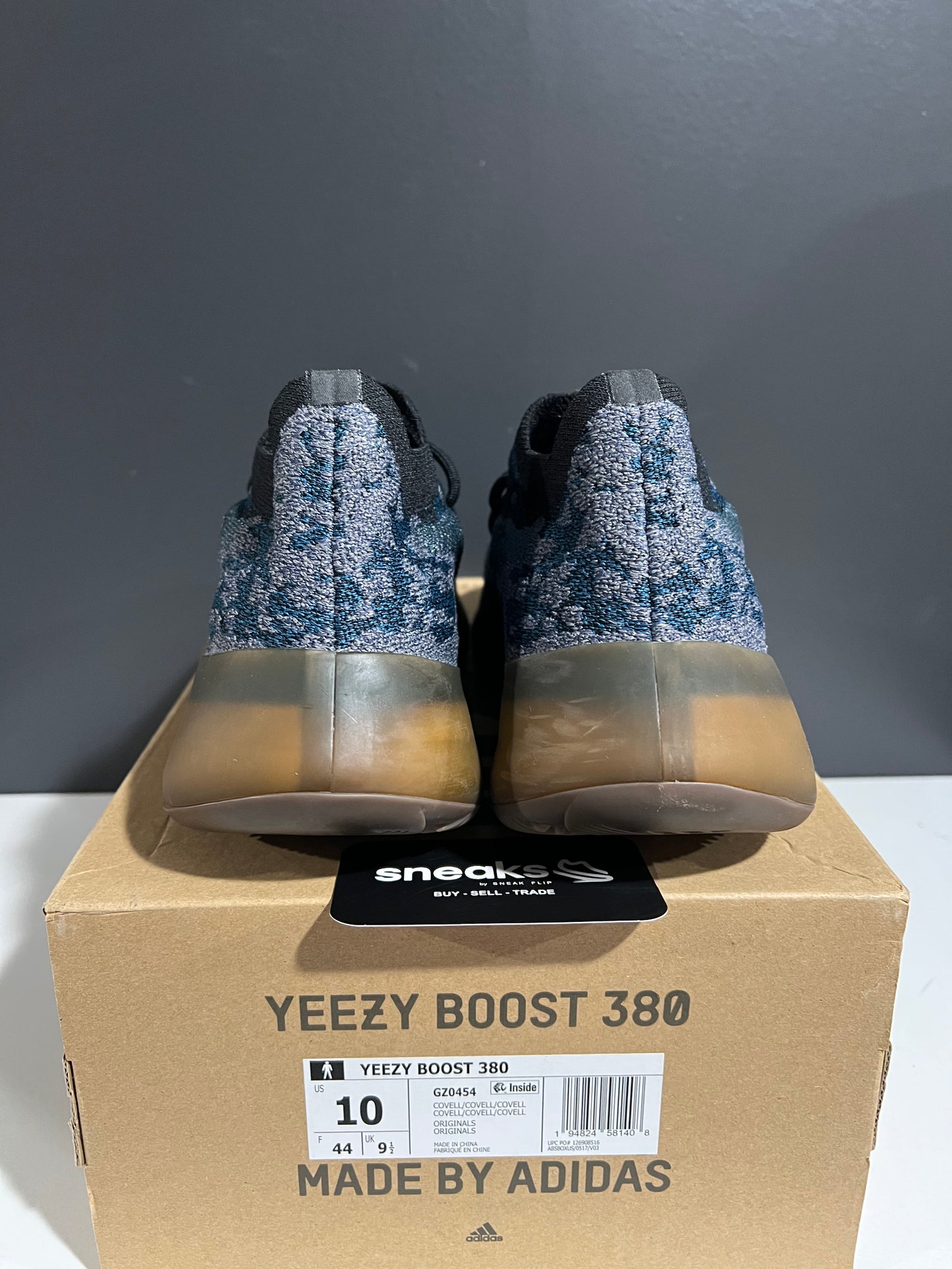 USED Yeezy Boost 380 Covellite GZ0454 SIZE 10M OG ALL AG25-326
