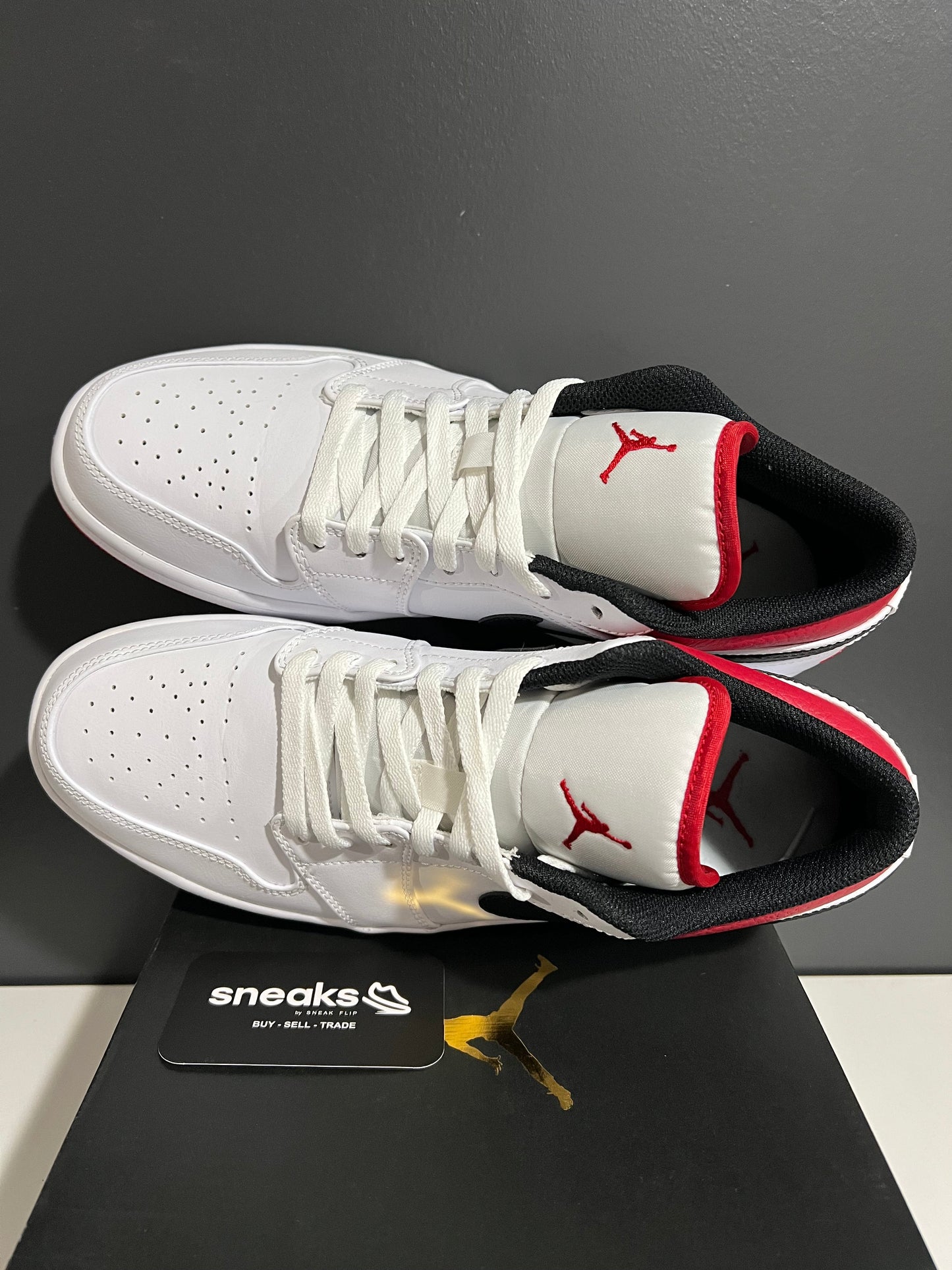Jordan 1 Low White University Red Black - Like New