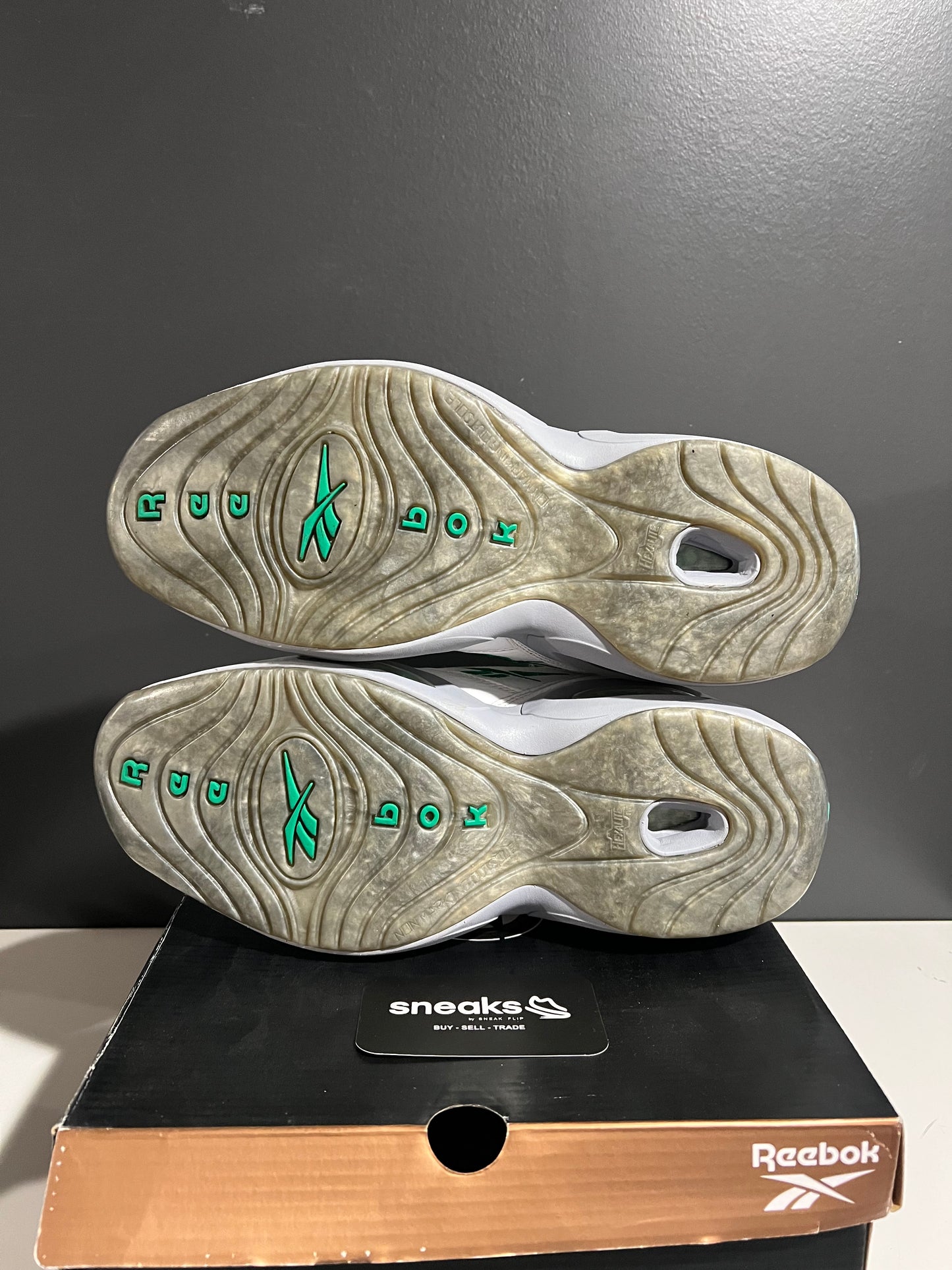 USED Question Mid Philadelphia Eagles FZ3993 SIZE 11M OG ALL AG25-287
