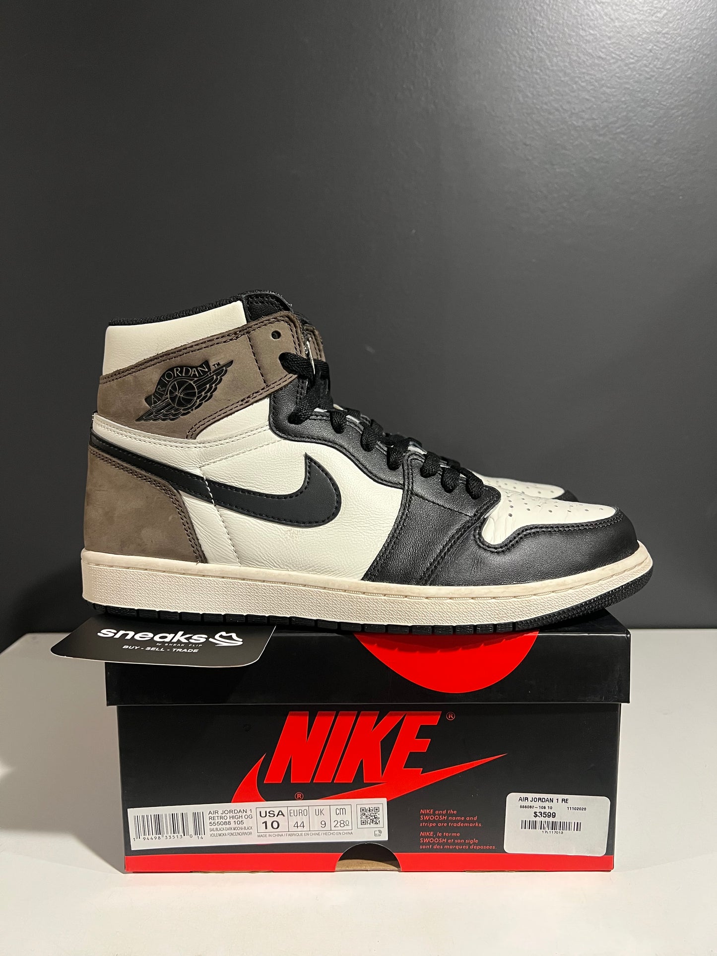 USED Air Jordan 1 Retro High OG Dark Mocha 555088-105 SIZE 10M OG ALL AG25-168
