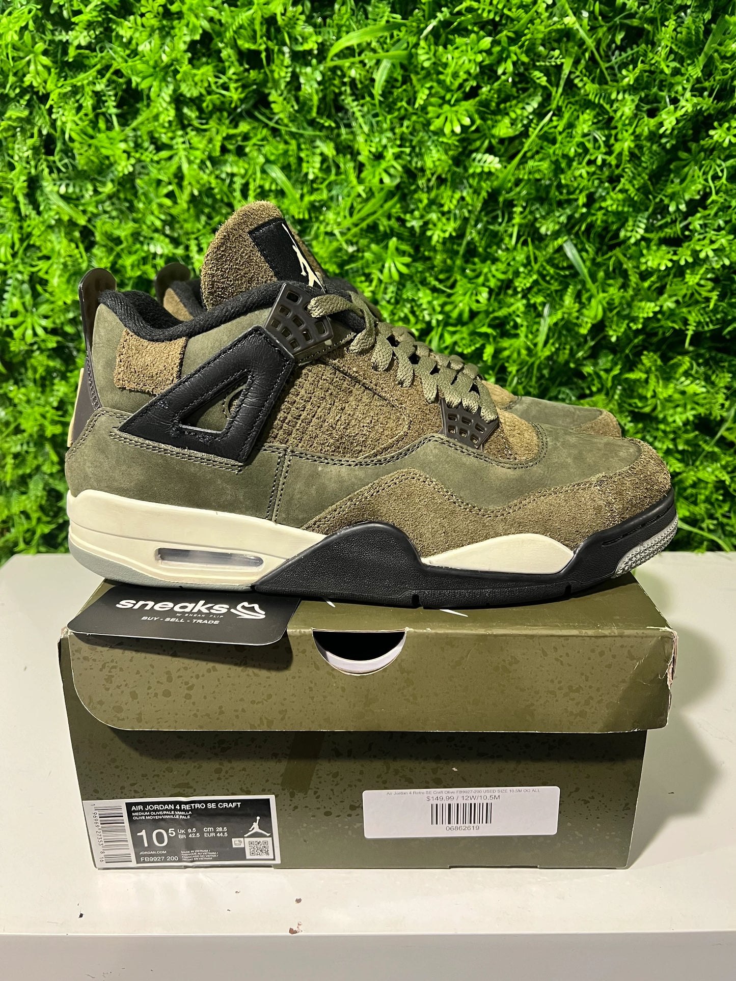 Jordan 4 Retro SE Craft Medium Olive - Used
