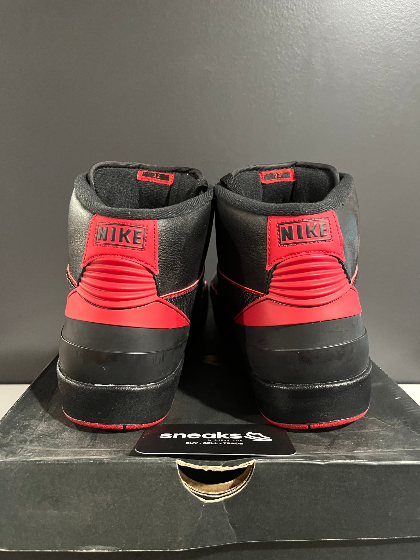 USED Air Jordan 2 Retro Alternate 87 834274-001 SIZE 11.5M OG ALL