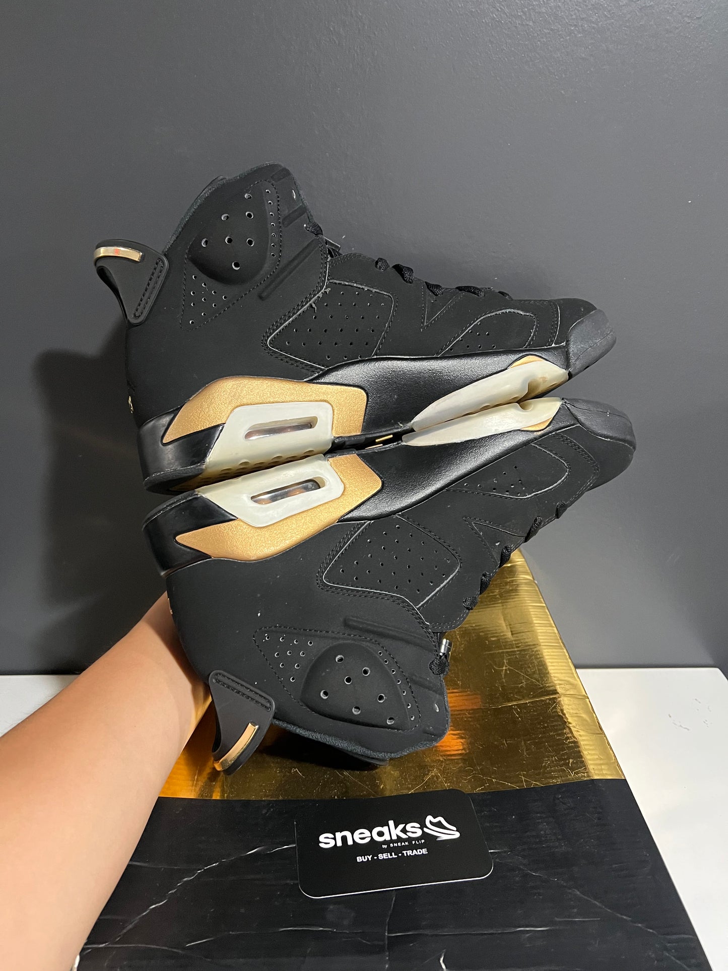 USED Air Jordan 6 Retro Defining Moments 2020 CT4954-007 SIZE 10M OG ALL JY25-139