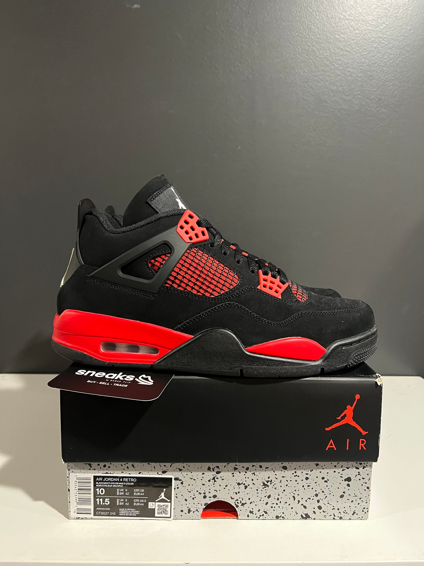 USED Air Jordan 4 Retro Red Thunder CT8527-016 SIZE 10M OG ALL AG25-113