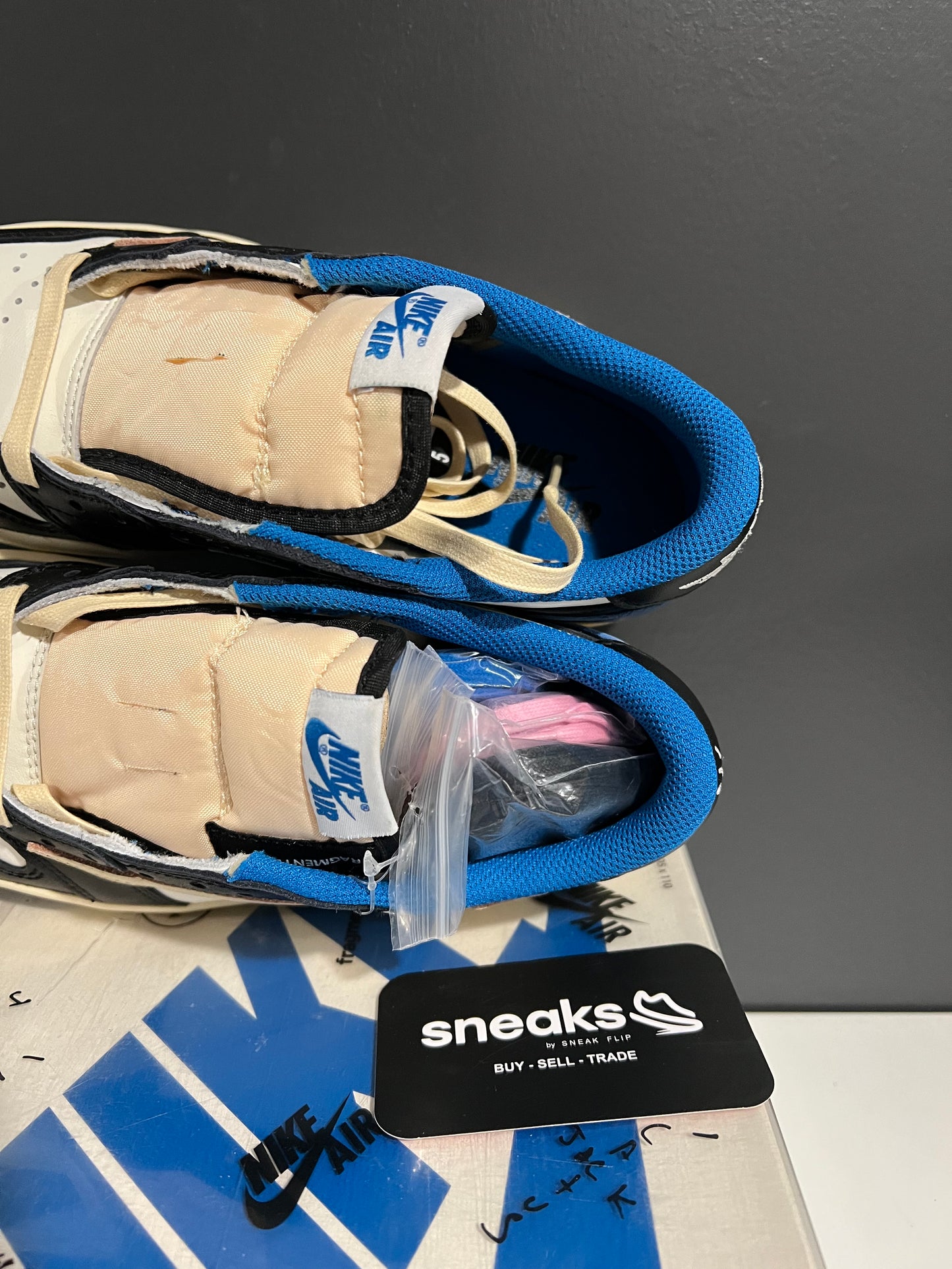 NEW Fragment Design x Travis Scott x Air Jordan 1 Retro Low DM7866-140 SIZE 5M OG ALL DMG BOX SP25-067