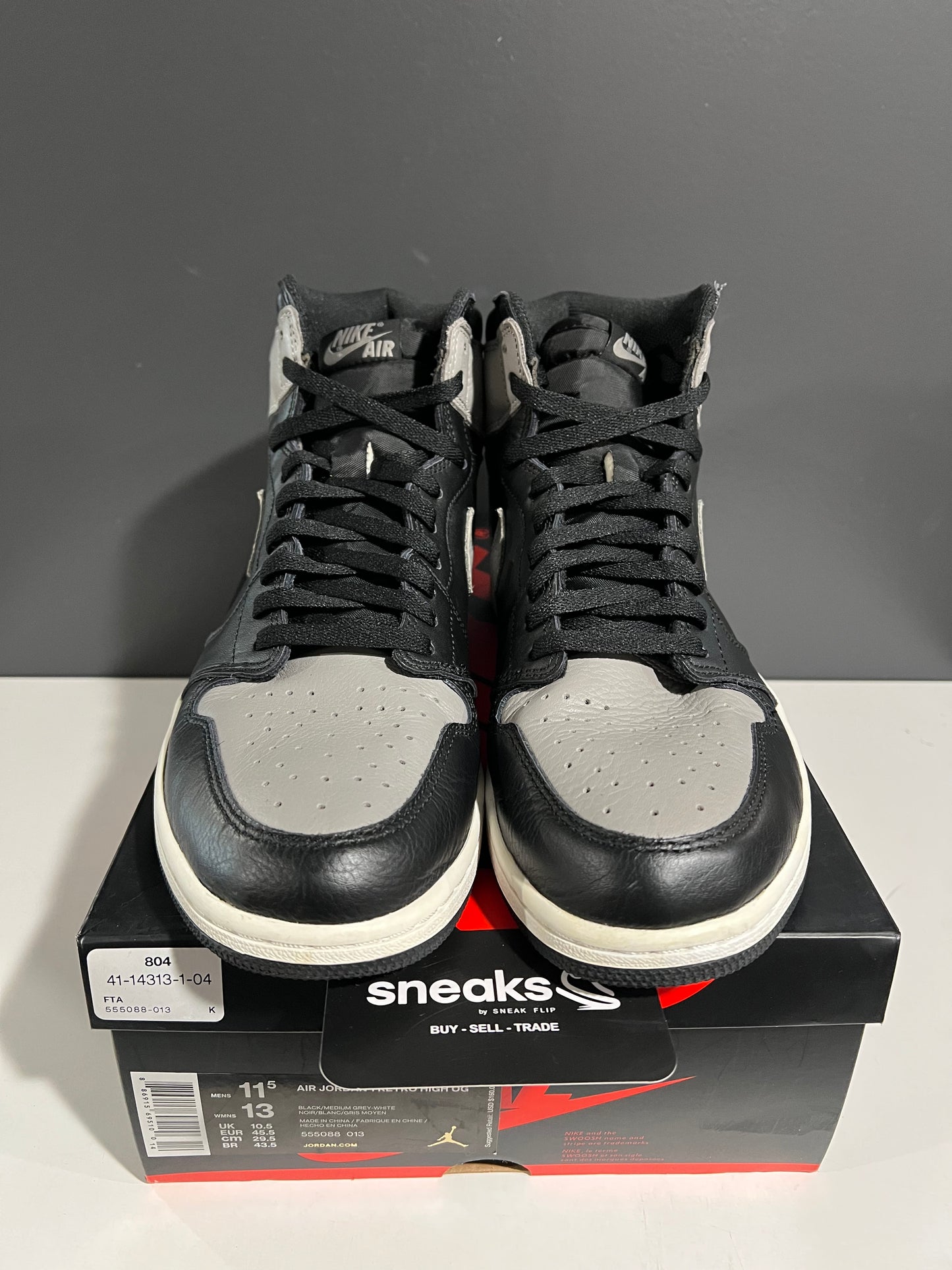 USED Air Jordan 1 Retro High OG Shadow 2018 555088-013 SIZE 11.5M OG ALL SP25-090