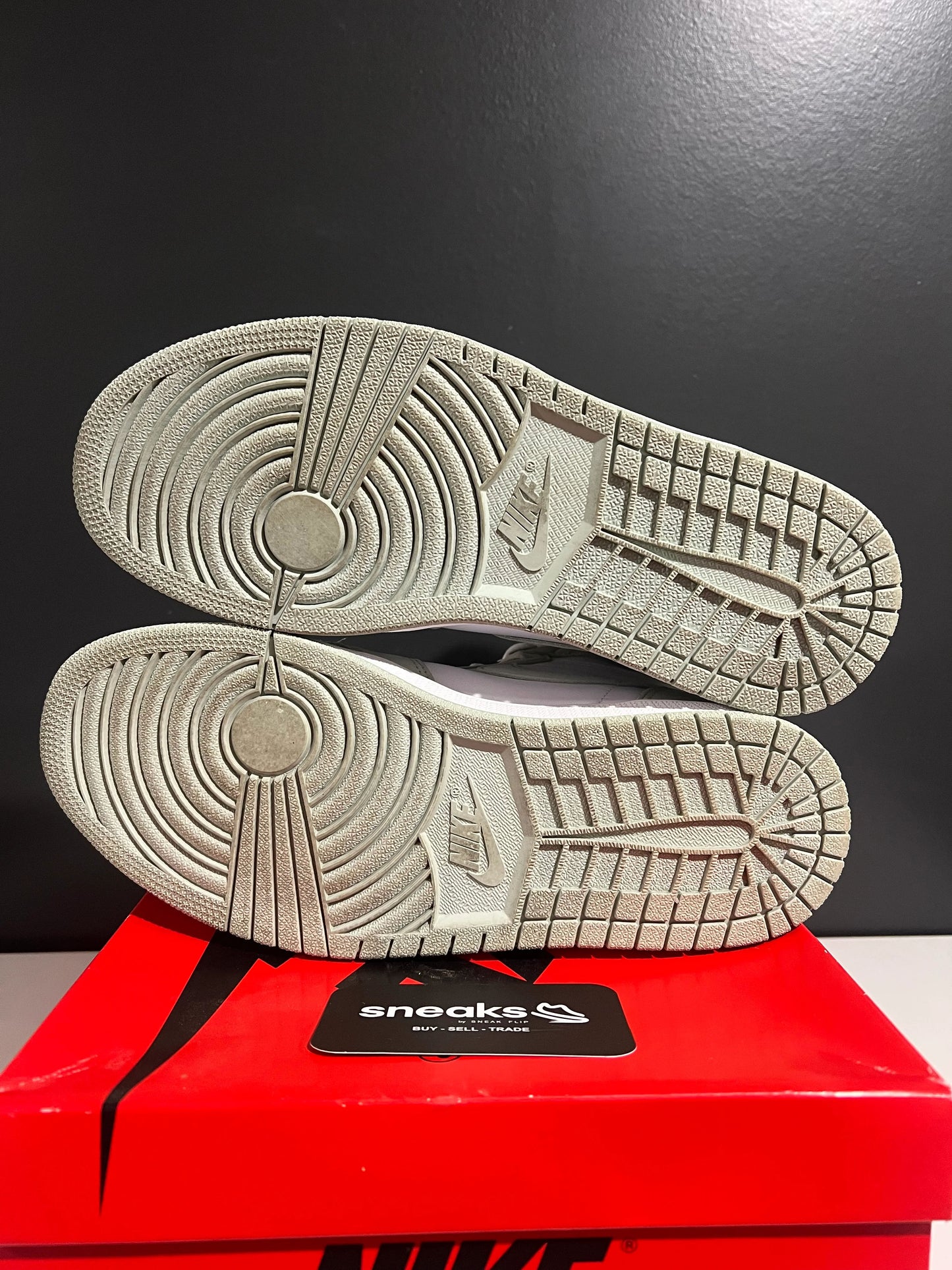 Jordan 1 Retro High OG Seafoam (Women's) - Used