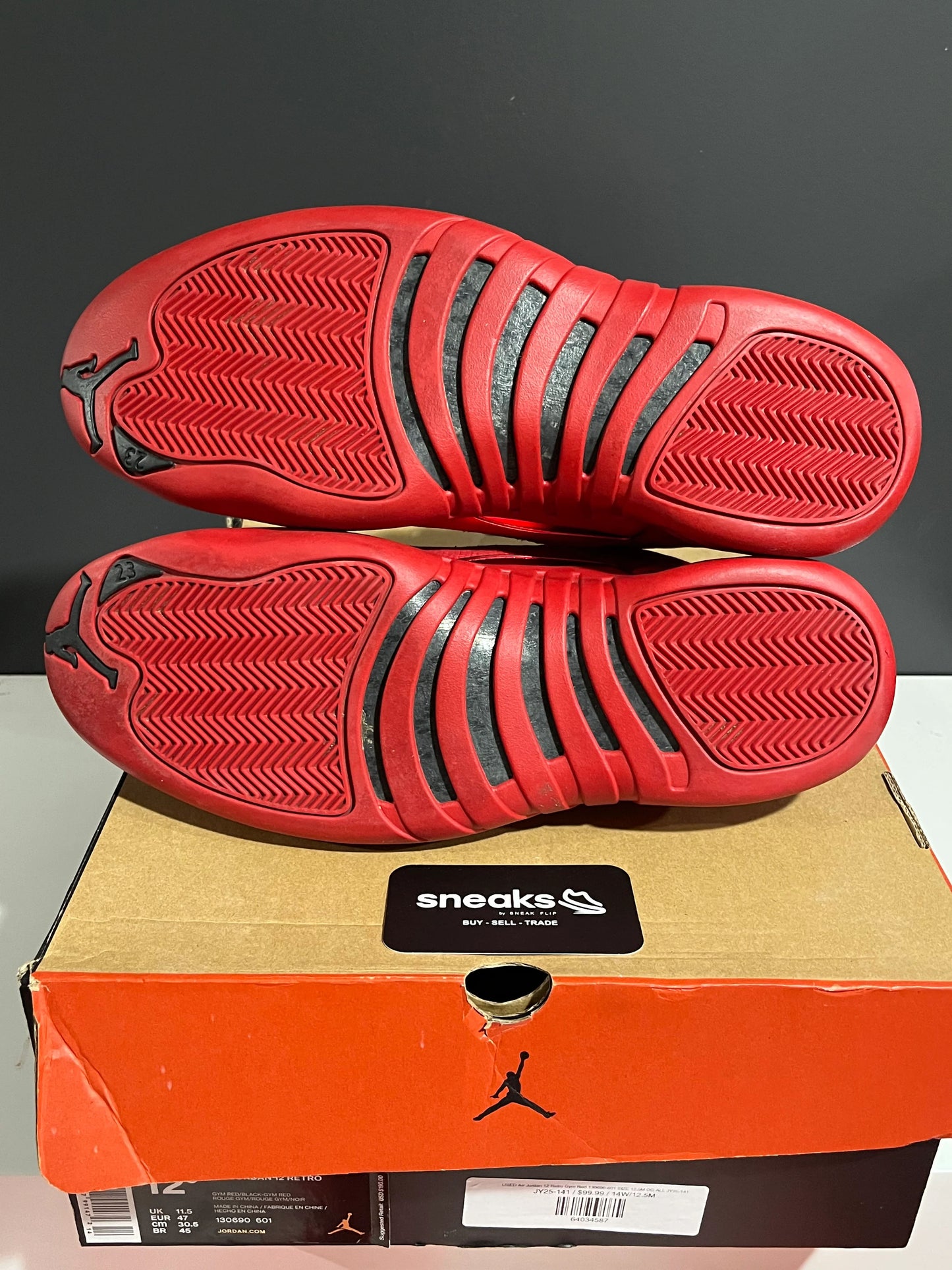 Jordan 12 Retro Gym Red (2018) - Used