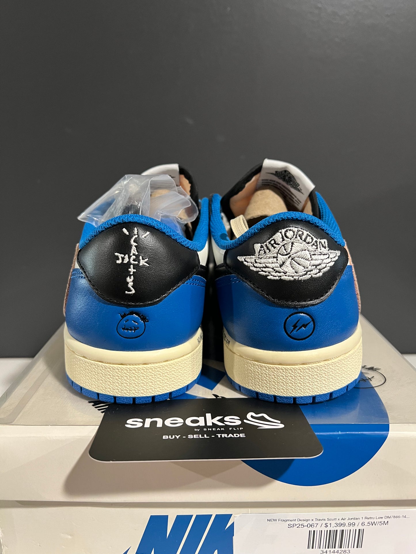 NEW Fragment Design x Travis Scott x Air Jordan 1 Retro Low DM7866-140 SIZE 5M OG ALL DMG BOX SP25-067