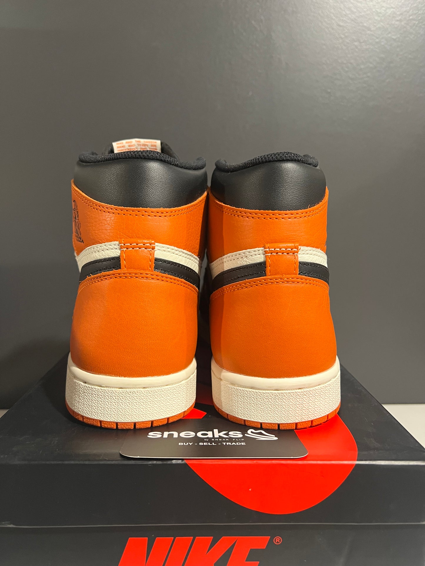 NEW Air Jordan 1 Retro High OG Shattered Backboard 2015 555088-005 SIZE 9M OG ALL