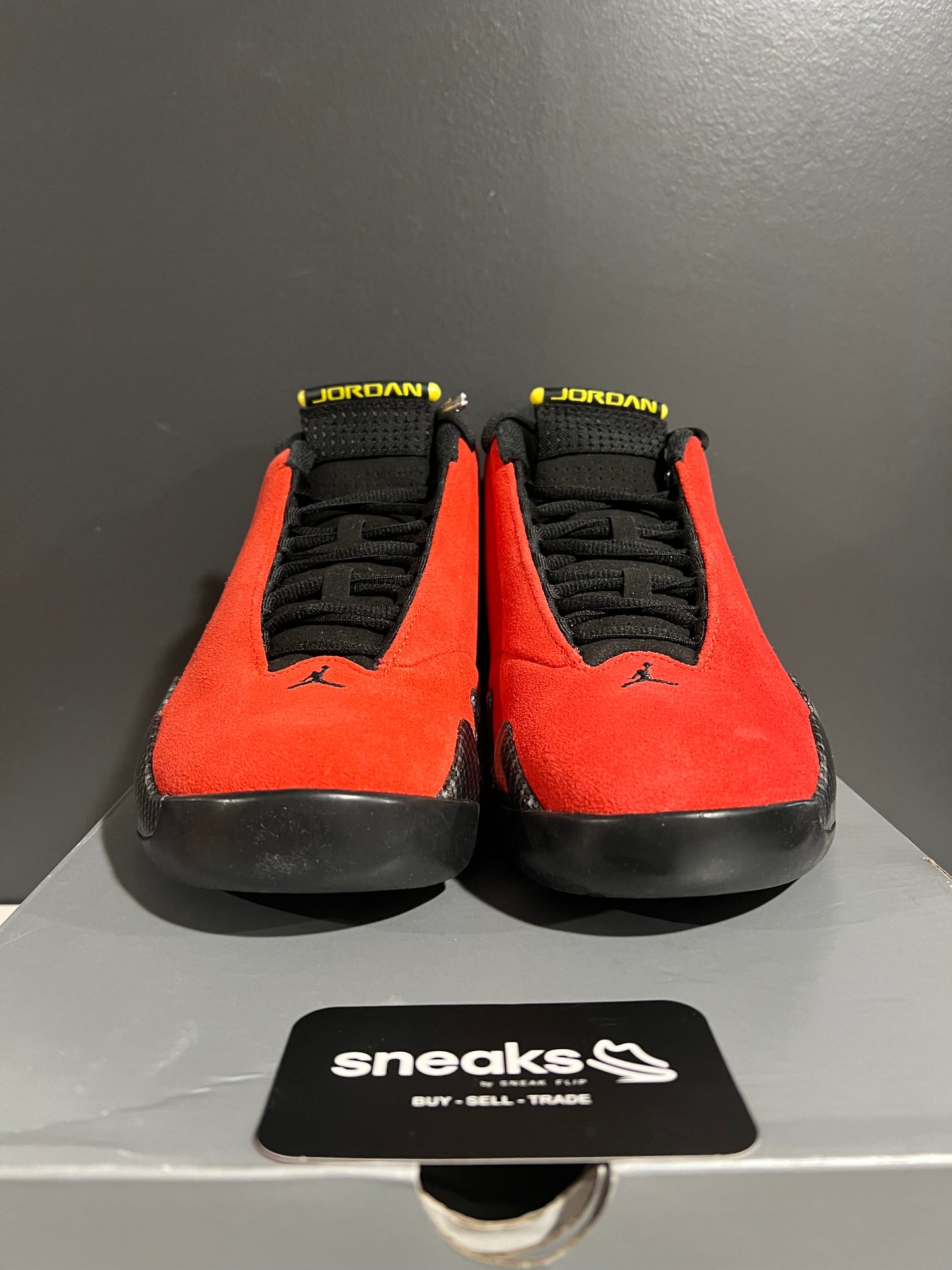 USED Air Jordan 14 Retro Ferrari 2025 IF5015-600 SIZE 9M OG ALL AG25-206