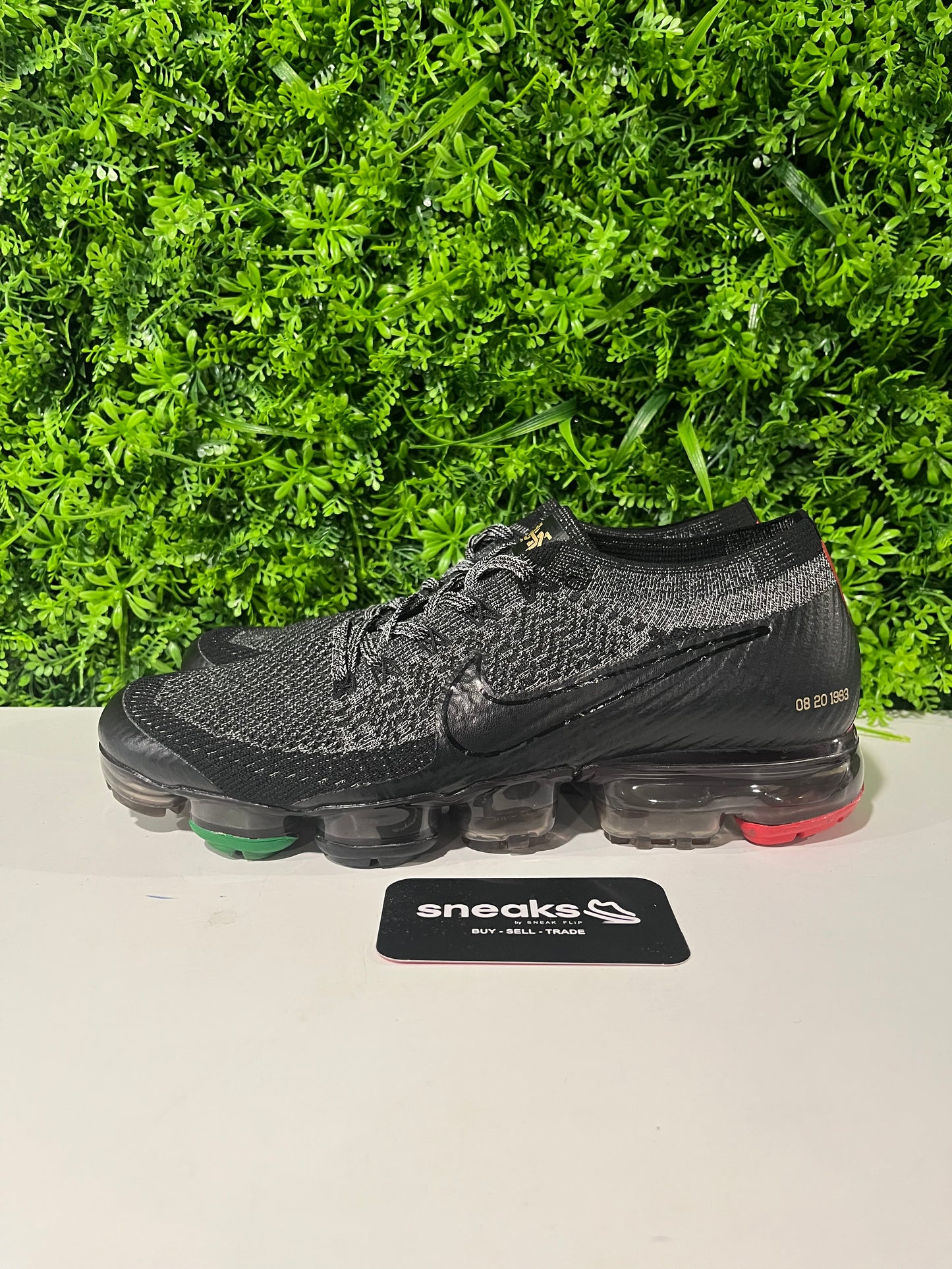 USED Air VaporMax BHM AQ0924-007 SIZE 10.5M NO BOX