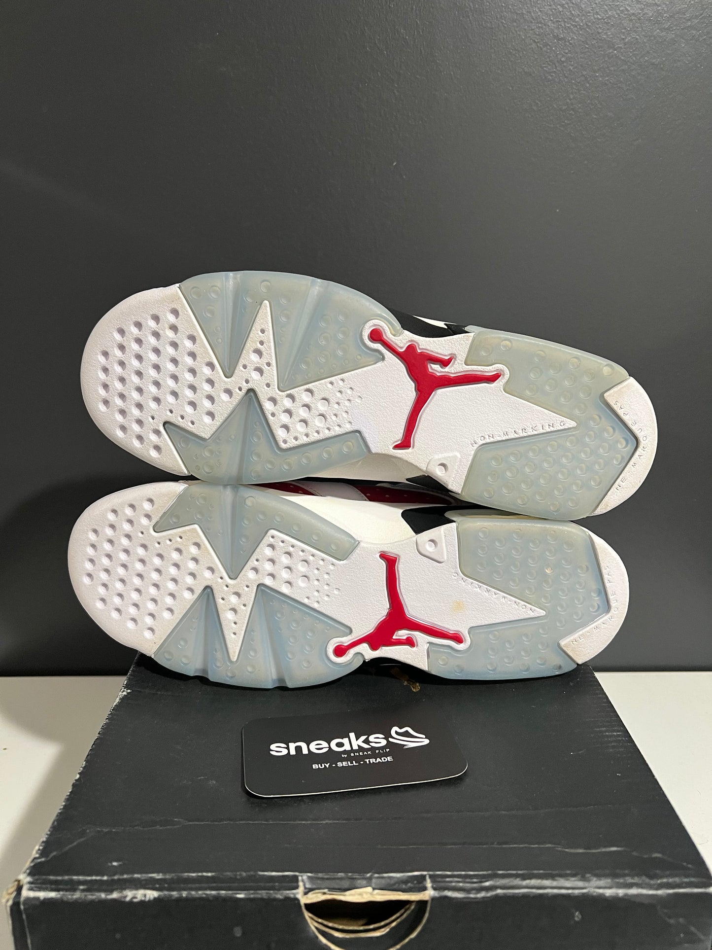 USED Air Jordan 6 Retro GS Carmine 2021 384665-106 SIZE 6.5Y OG ALL AG25-321