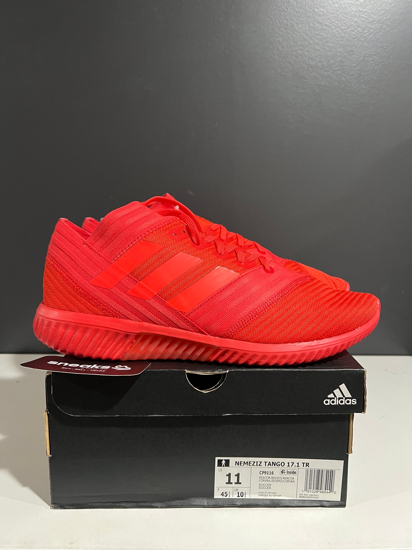 NEW Adidas Nemeziz Tango 17.1 IC Red CP9116 SIZE 11M OG ALL AG25-290