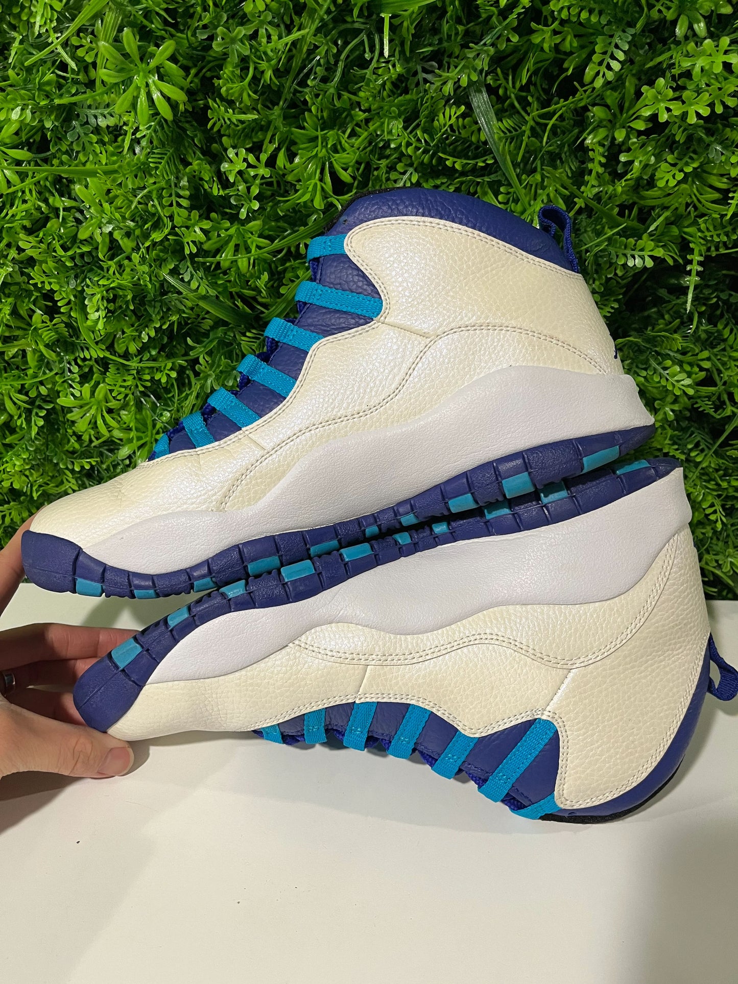 Jordan 10 Retro Charlotte (2016) - Used