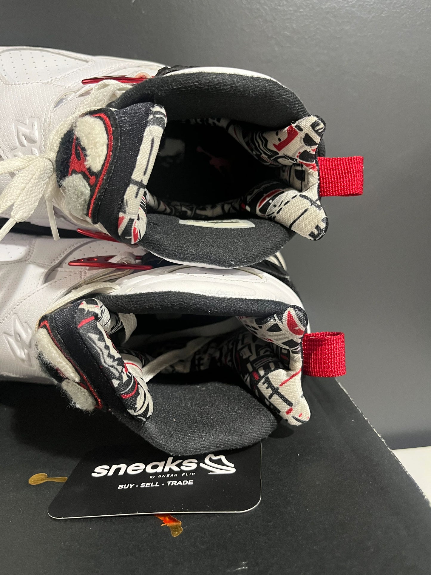 Jordan 8 Retro Alternate - Used