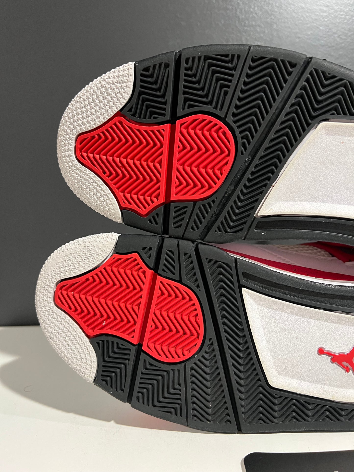 USED Air Jordan 4 Retro Red Cement DH6927-161 SIZE 12M NO BOX SP25-077
