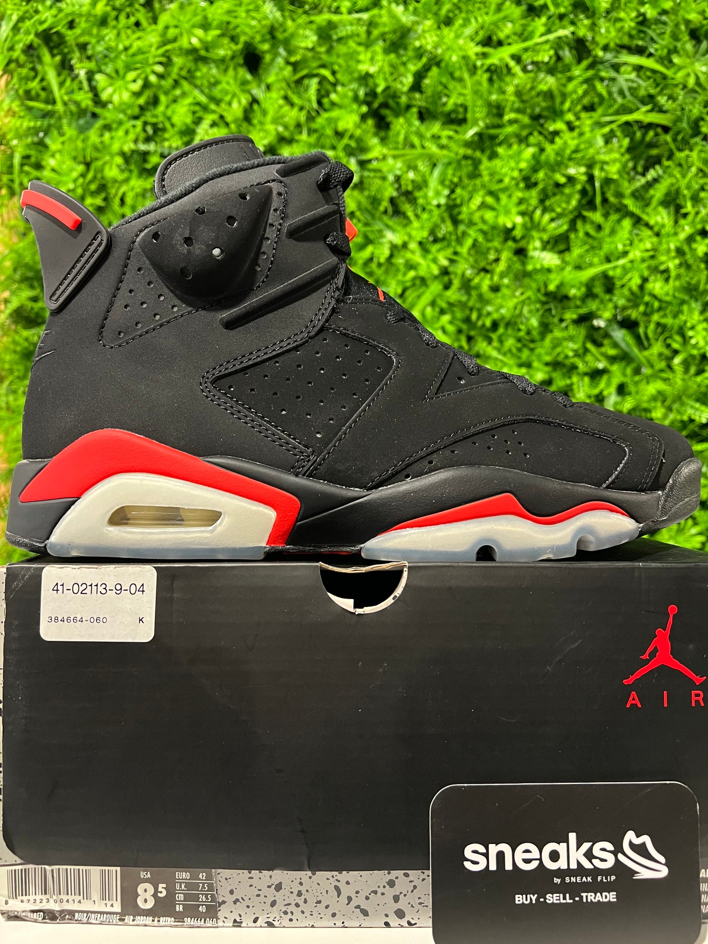 NEW Air Jordan 6 Retro Infrared 2019 384664-060 WITH DEFECTS