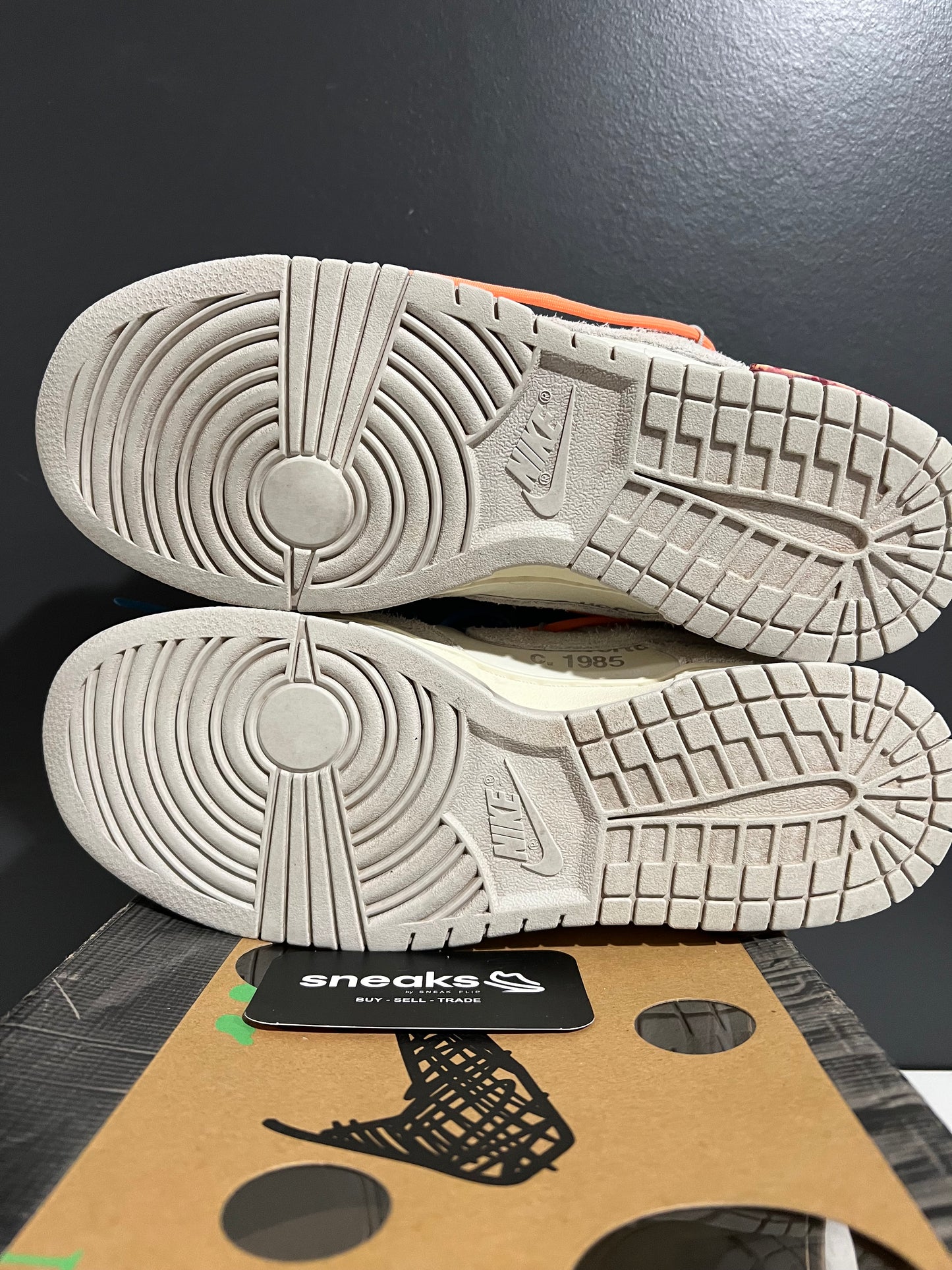 USED Off-White x Dunk Low Lot 19 of 50 DJ0950-119 SIZE 8.5M OG ALL AG25-345