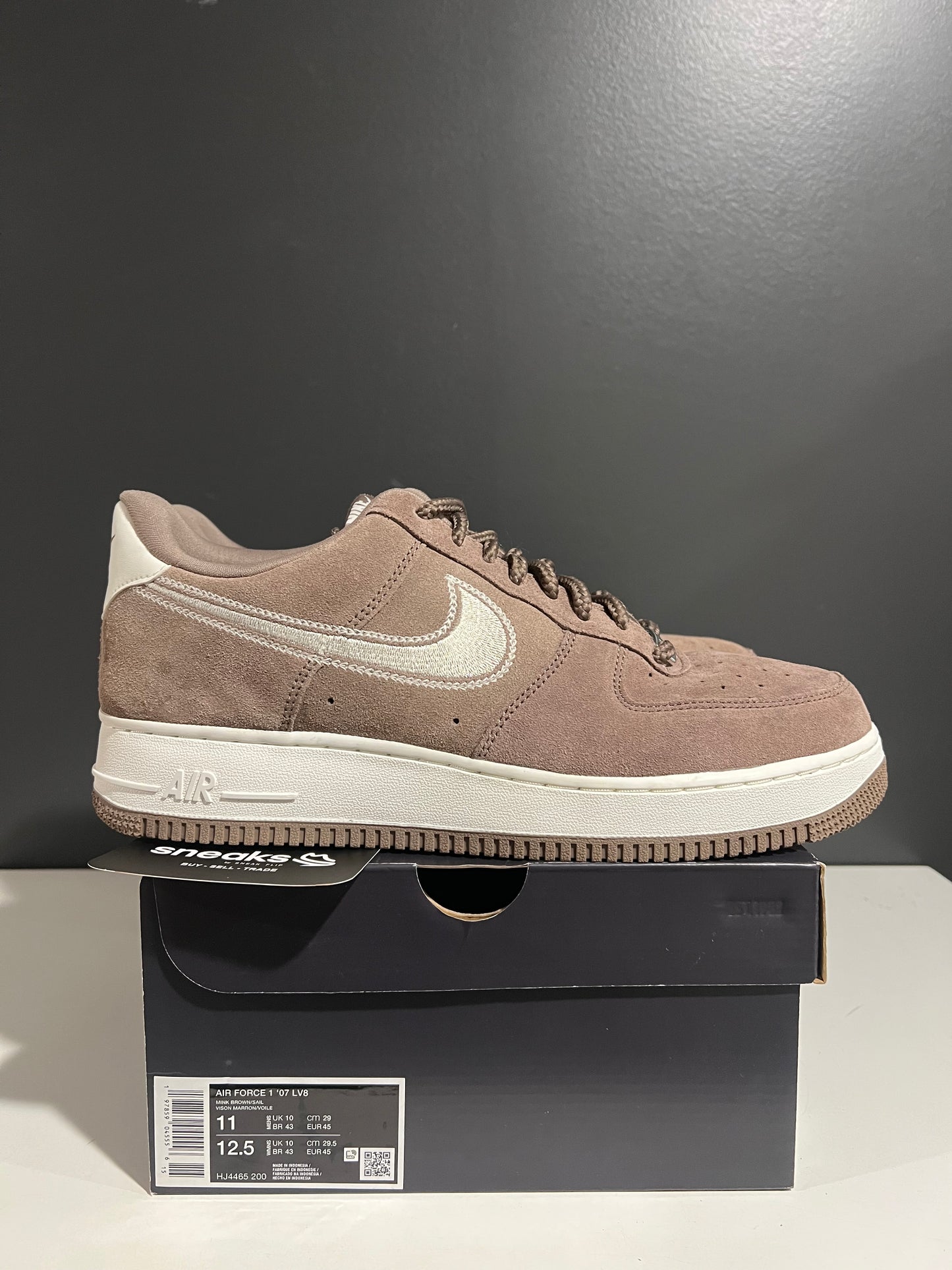 USED Air Force 1 '07 LV8 Embroidered Swoosh Mink Brown HJ4465-200 SIZE 11M OG ALL AG25-164