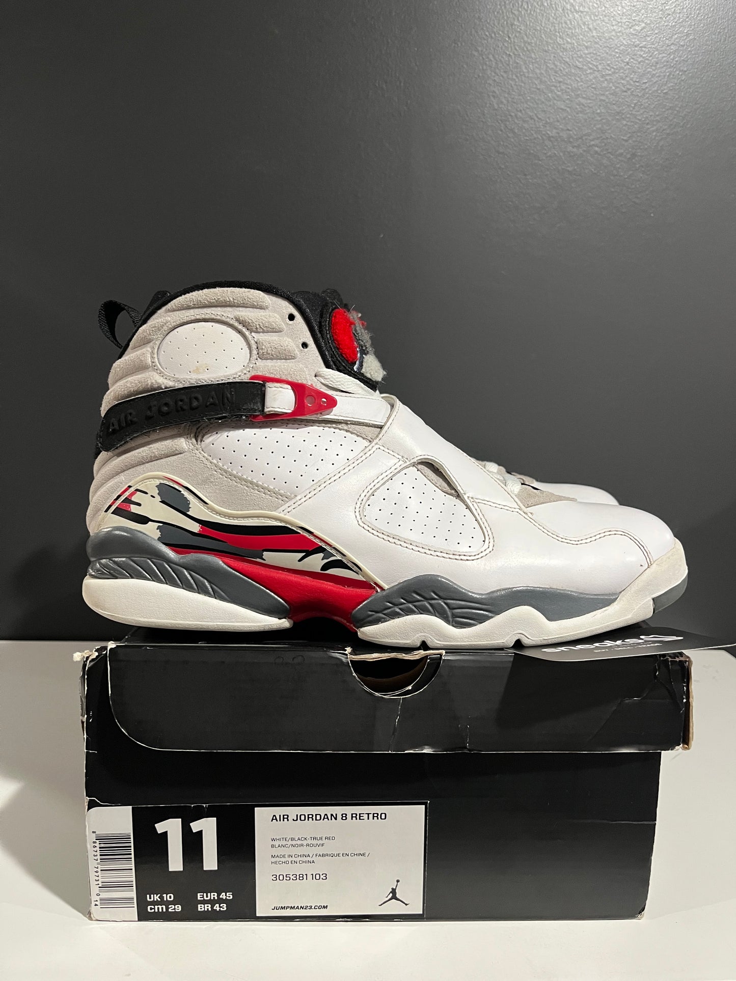 USED Air Jordan 8 Retro Bugs Bunny 2013 305381-103 SIZE 11M OG ALL