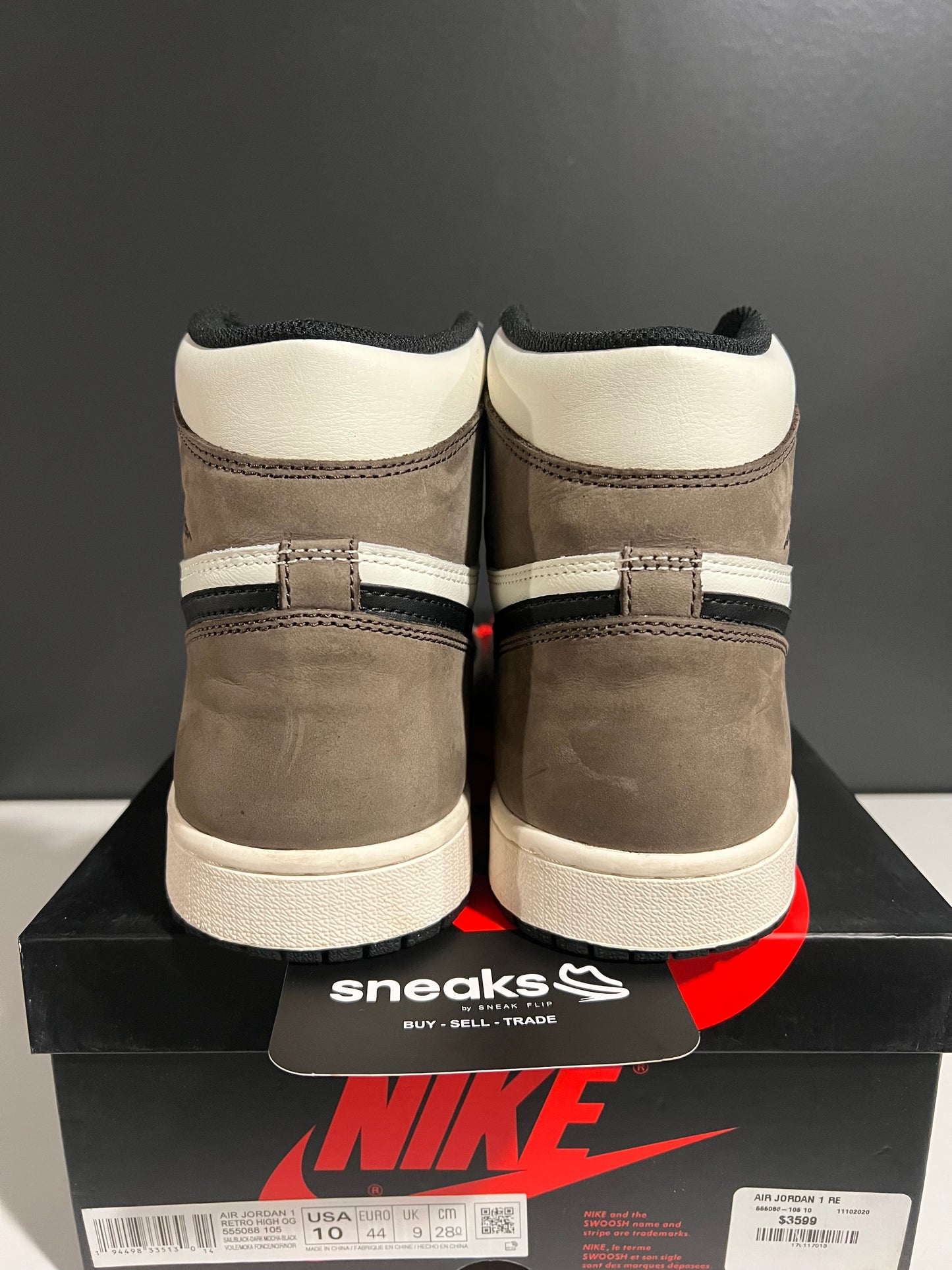 USED Air Jordan 1 Retro High OG Dark Mocha 555088-105 SIZE 10M OG ALL AG25-168