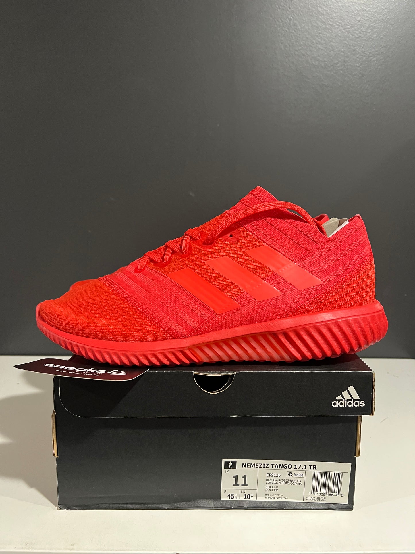 NEW Adidas Nemeziz Tango 17.1 IC Red CP9116 SIZE 11M OG ALL AG25-290