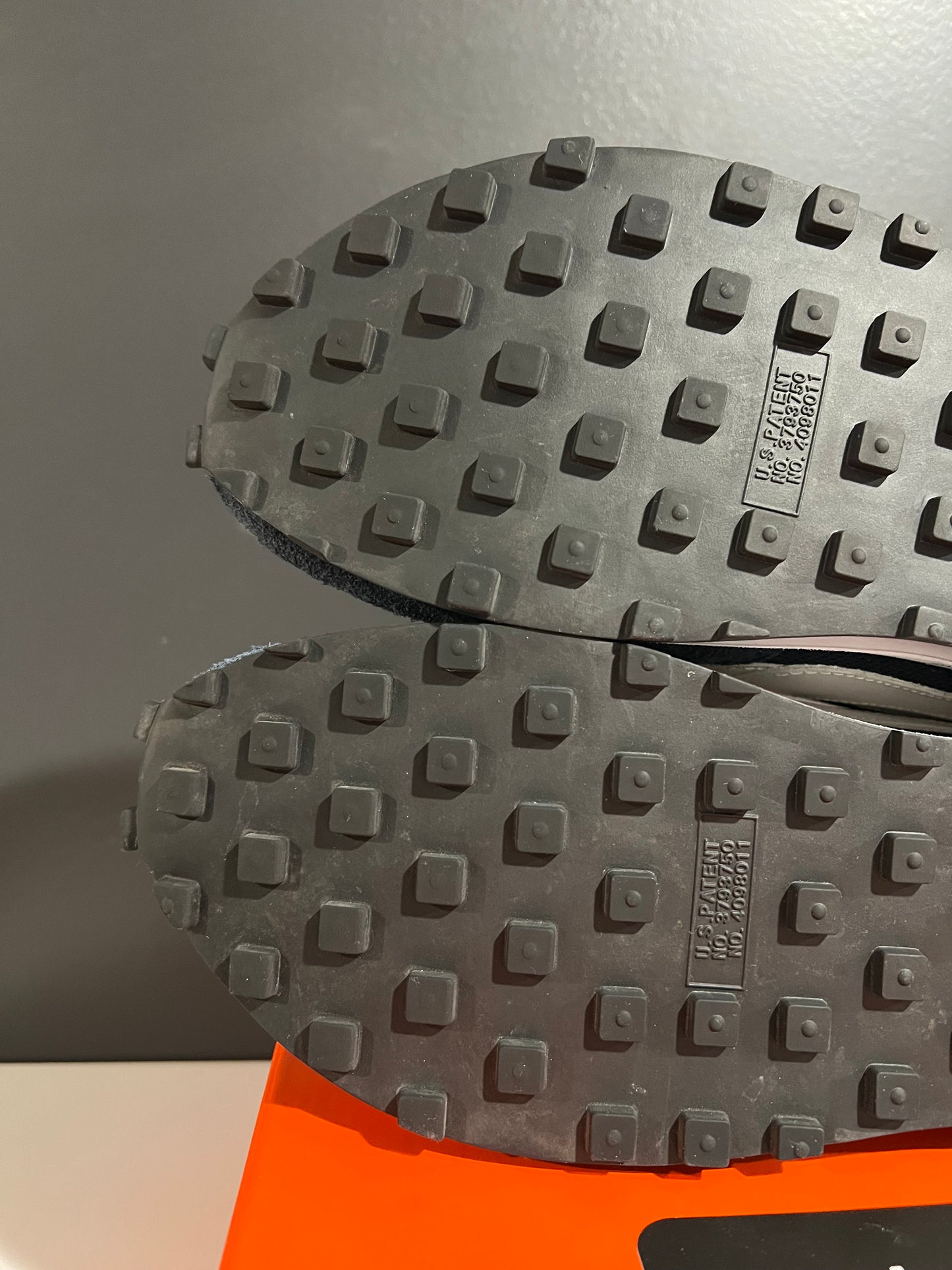 USED Fragment Design x sacai x LDV Waffle Blackened Blue DH2684-400 SIZE 10.5M OG ALL JN25-201