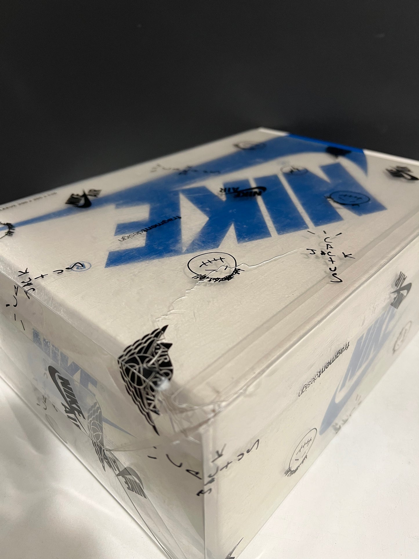 NEW Fragment Design x Travis Scott x Air Jordan 1 Retro Low DM7866-140 SIZE 5M OG ALL DMG BOX SP25-067