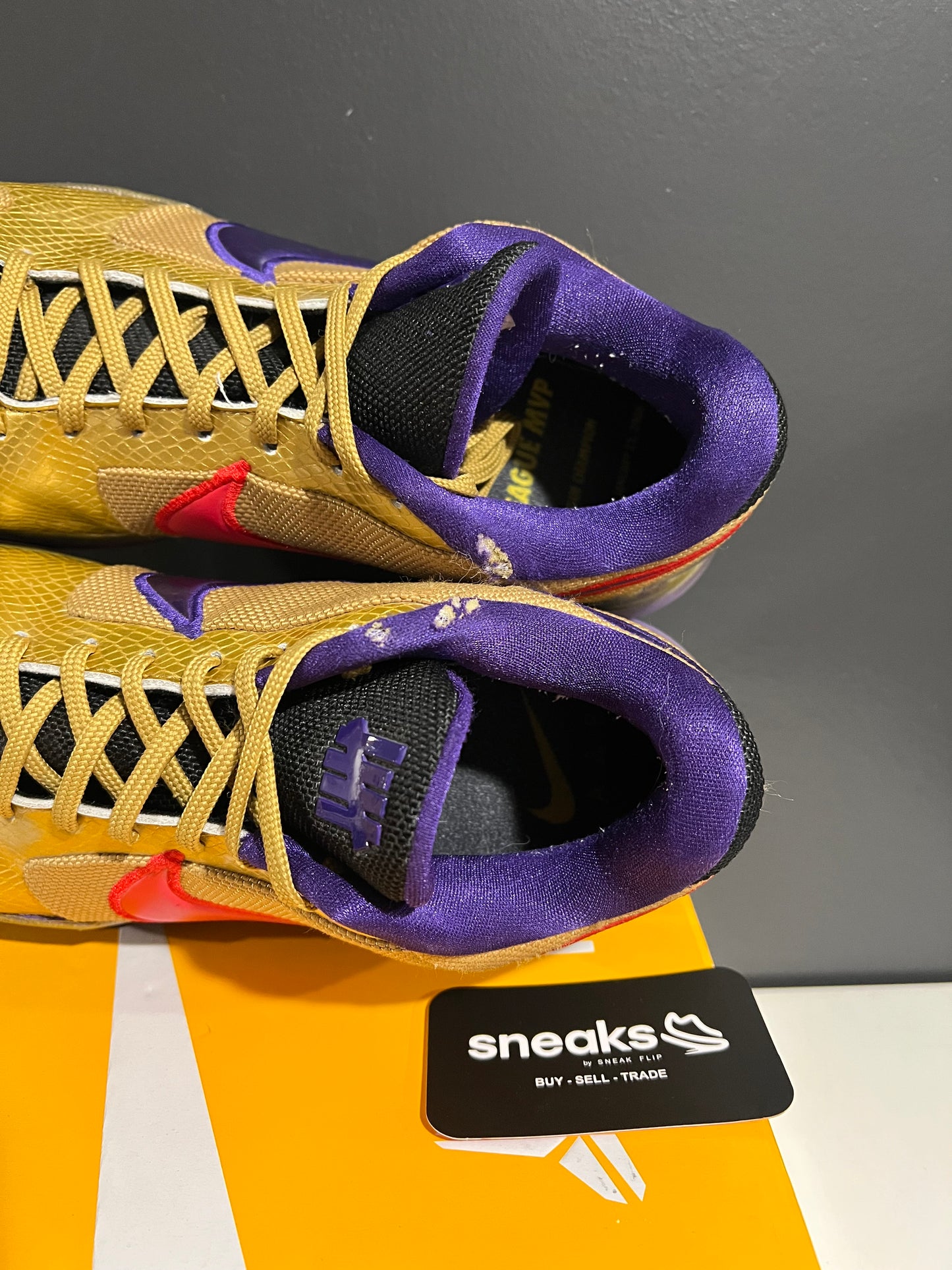 USED Undefeated x Zoom Kobe 5 Protro Hall Of Fame DA6809-700 SIZE 11.5M OG ALL AG25-199