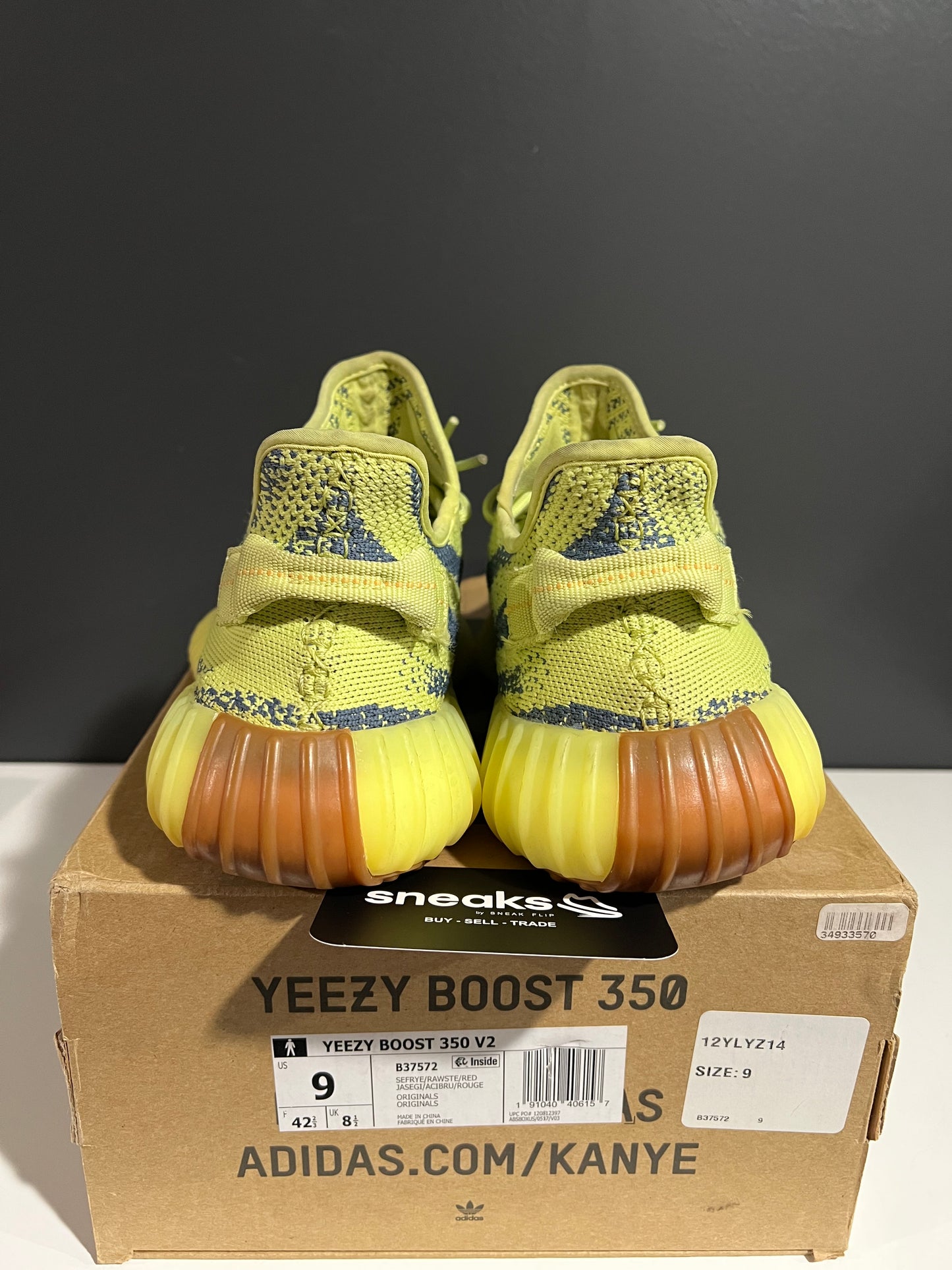USED Yeezy Boost 350 V2 Semi Frozen Yellow B37572 SIZE 9M OG ALL AG25-227