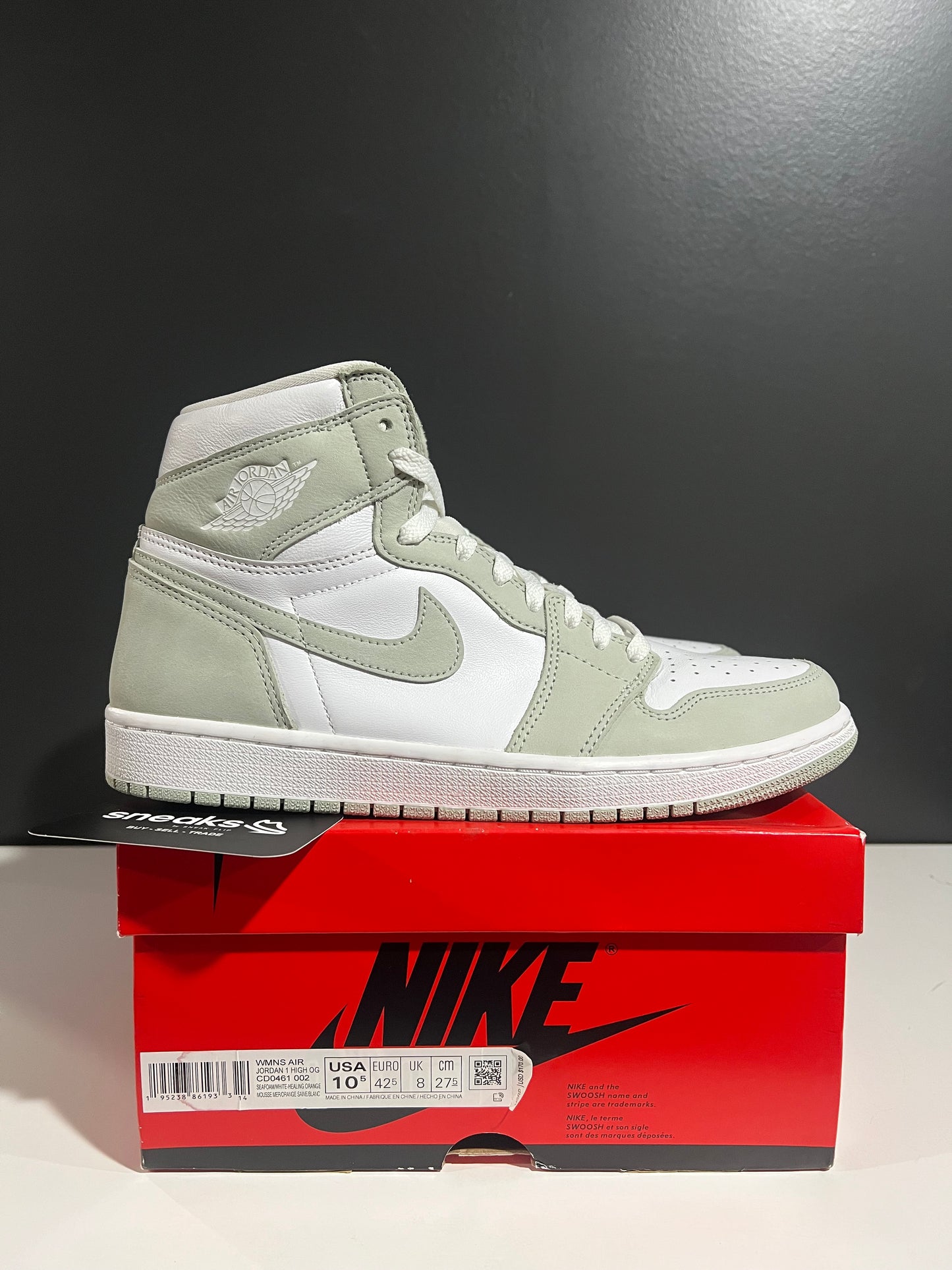 USED Wmns Air Jordan 1 Retro High OG Seafoam CD0461-002 SIZE 9M OG ALL