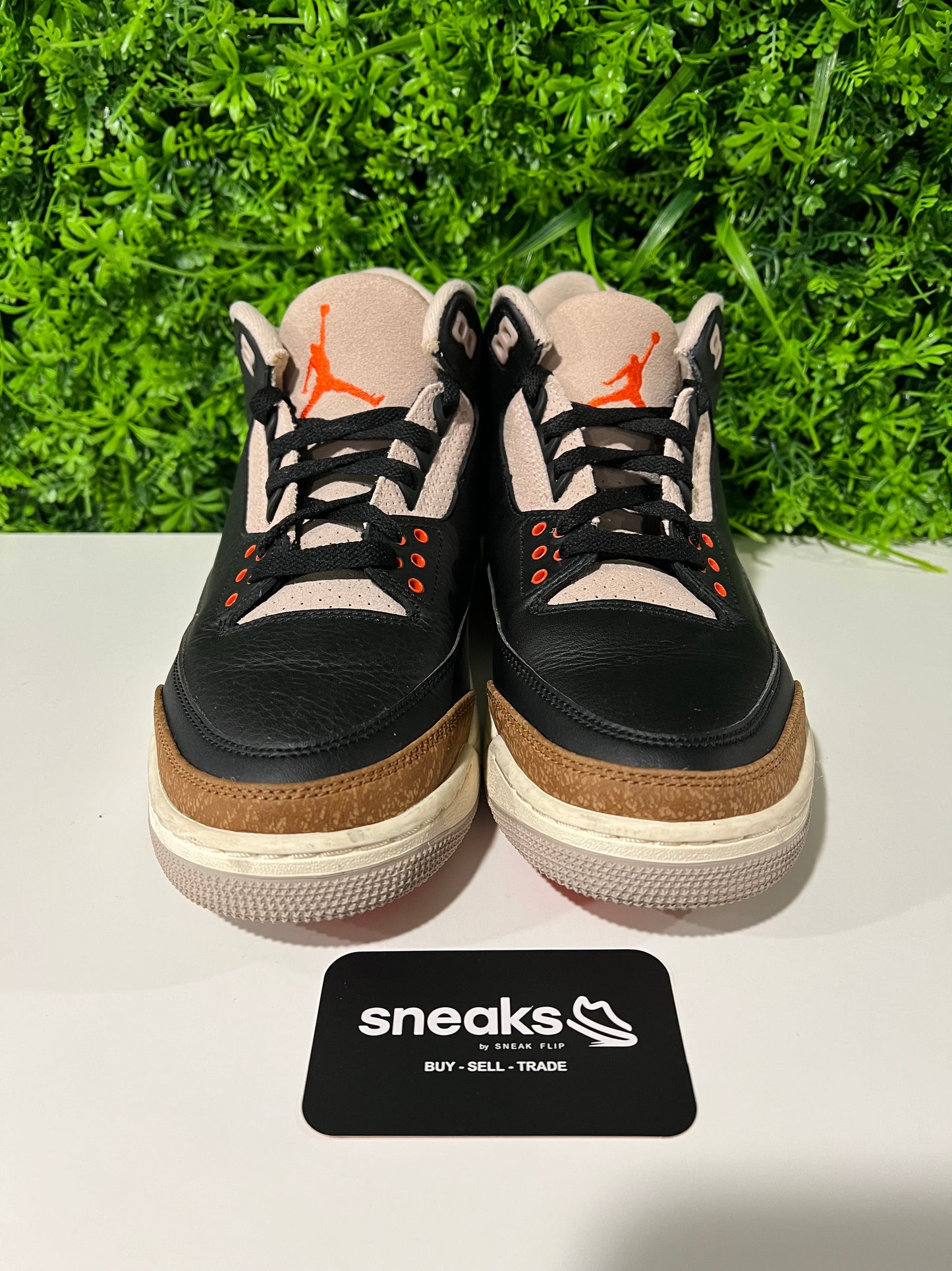 USED Air Jordan 3 Retro Desert Elephant CT8532-008 SIZE 10M NO BOX