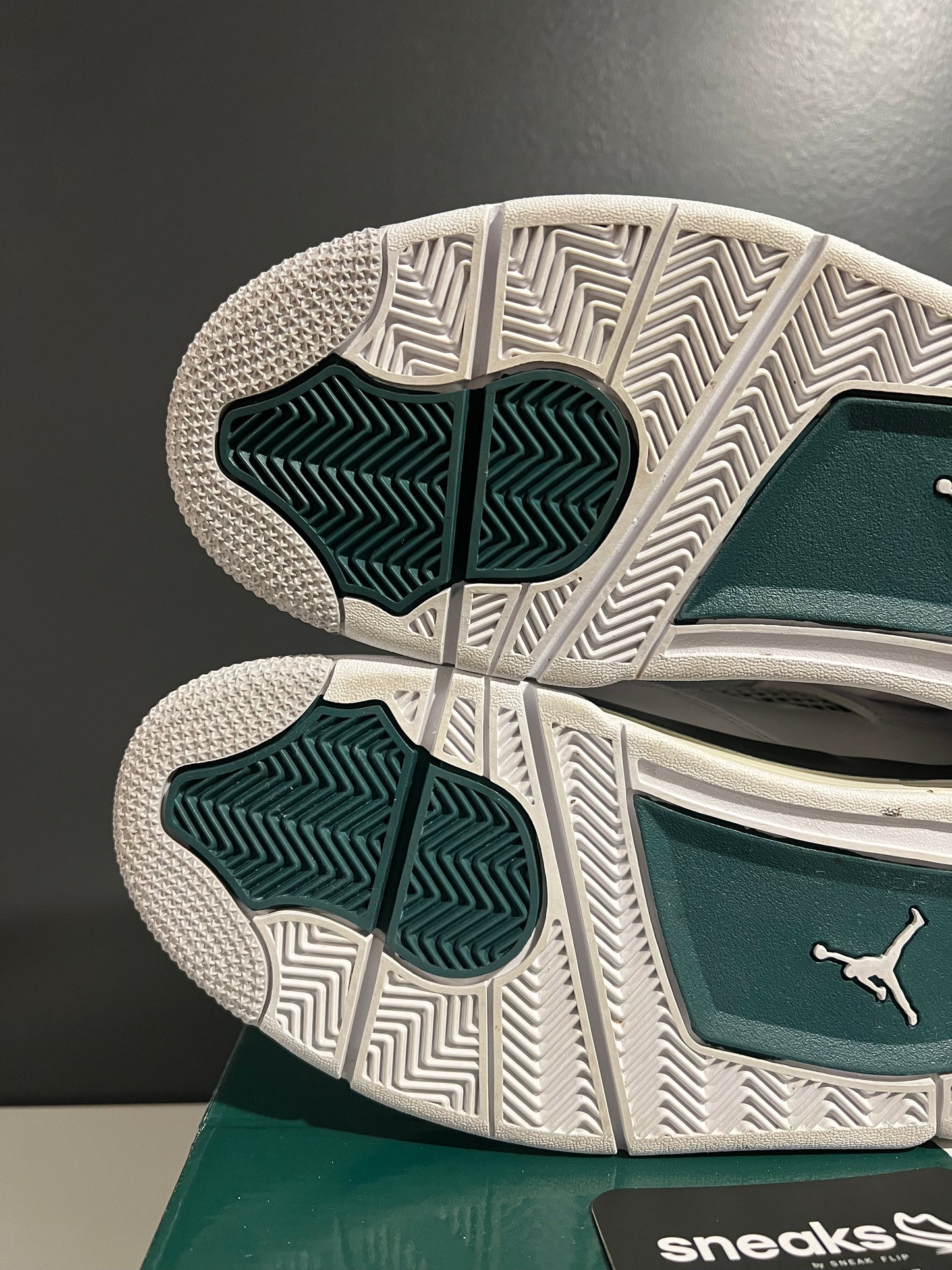 USED Air Jordan 4 Retro Oxidized Green FQ8138-103 SIZE 11.5M OG ALL AG25-207