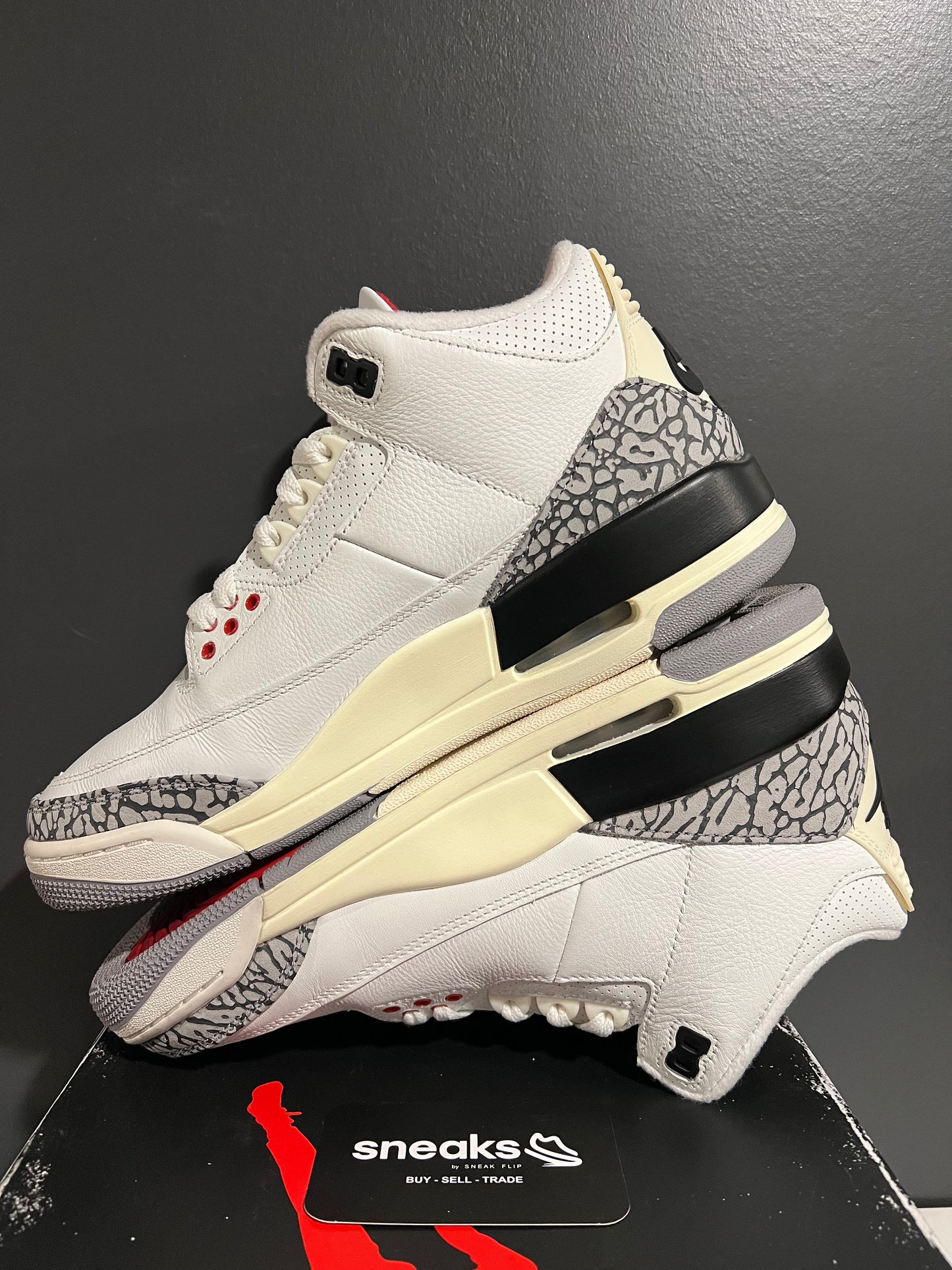 USED Air Jordan 3 Retro White Cement Reimagined DN3707-100 SIZE 8M OG ALL AG25-114