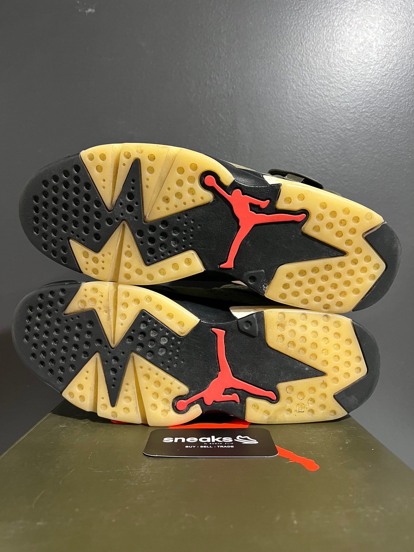 USED Travis Scott x Air Jordan 6 Retro Olive CN1084-200 SIZE 10.5M OG ALL AG25-198