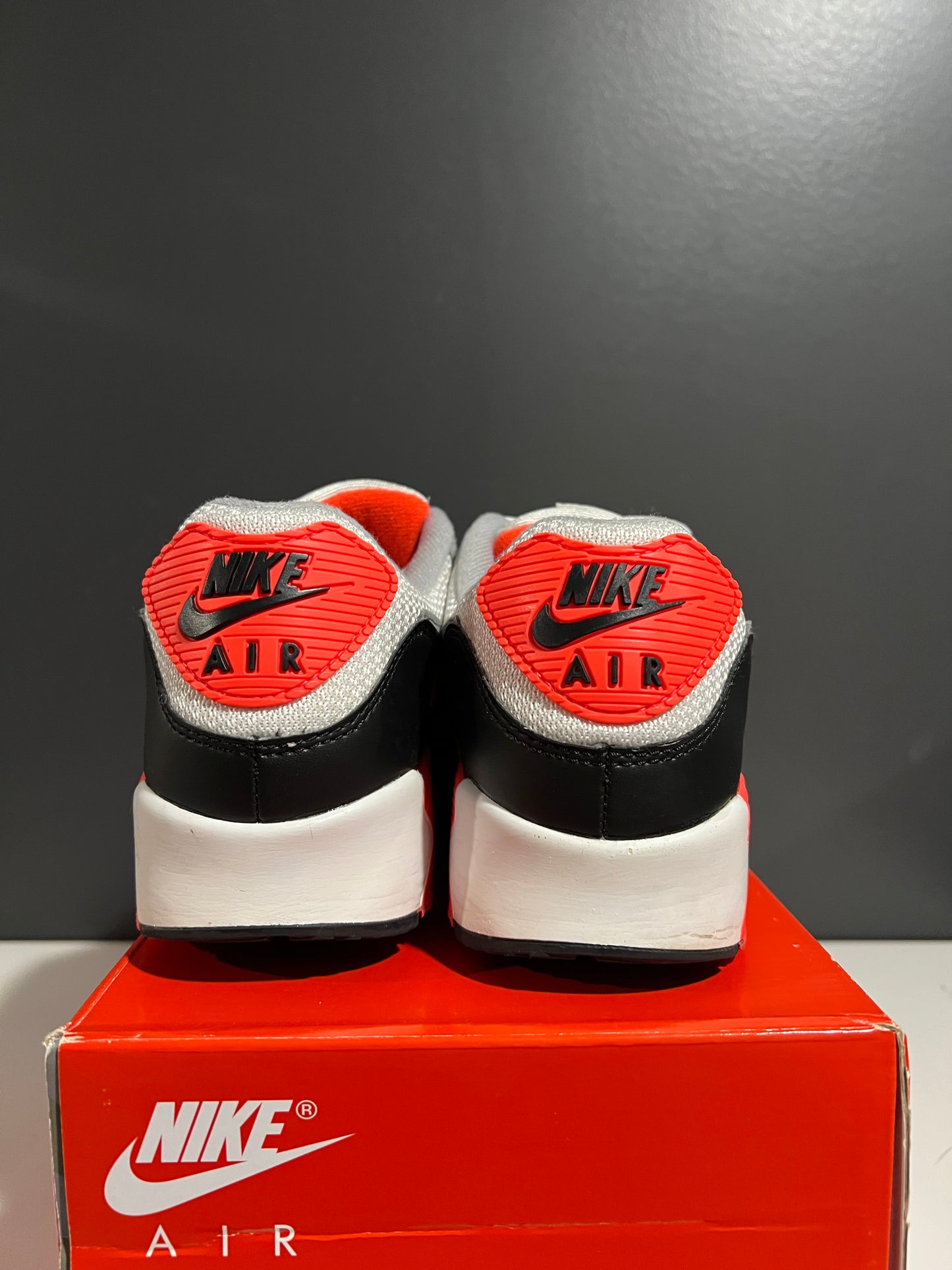 USED Air Max 90 Infrared 2020 CT1685-100 SIZE 7.5M OG ALL JN25-160