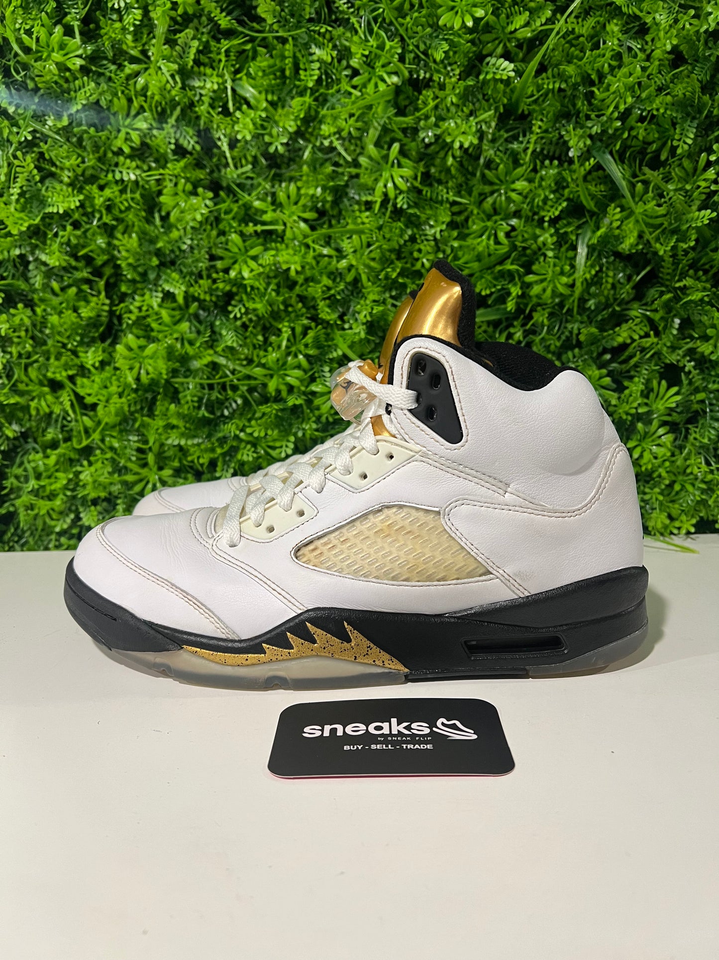 Air Jordan 5 Retro Olympic 136027-133 SIZE 9.5 USED NO BOX