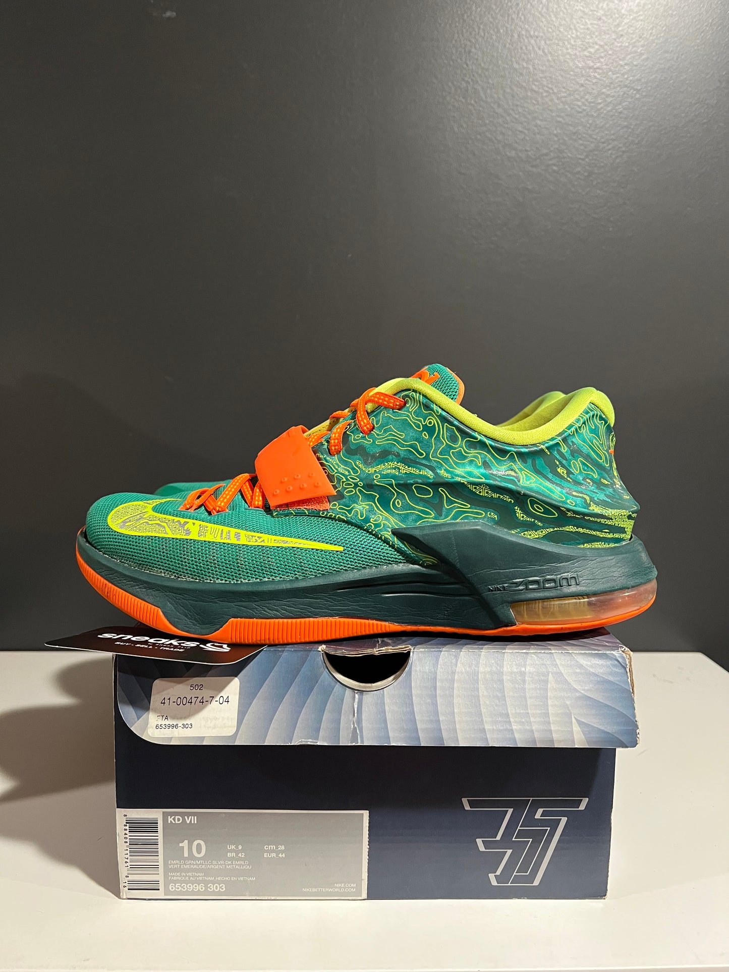 USED KD 7 Weatherman 653996-303 SIZE 10M OG ALL JY25-77