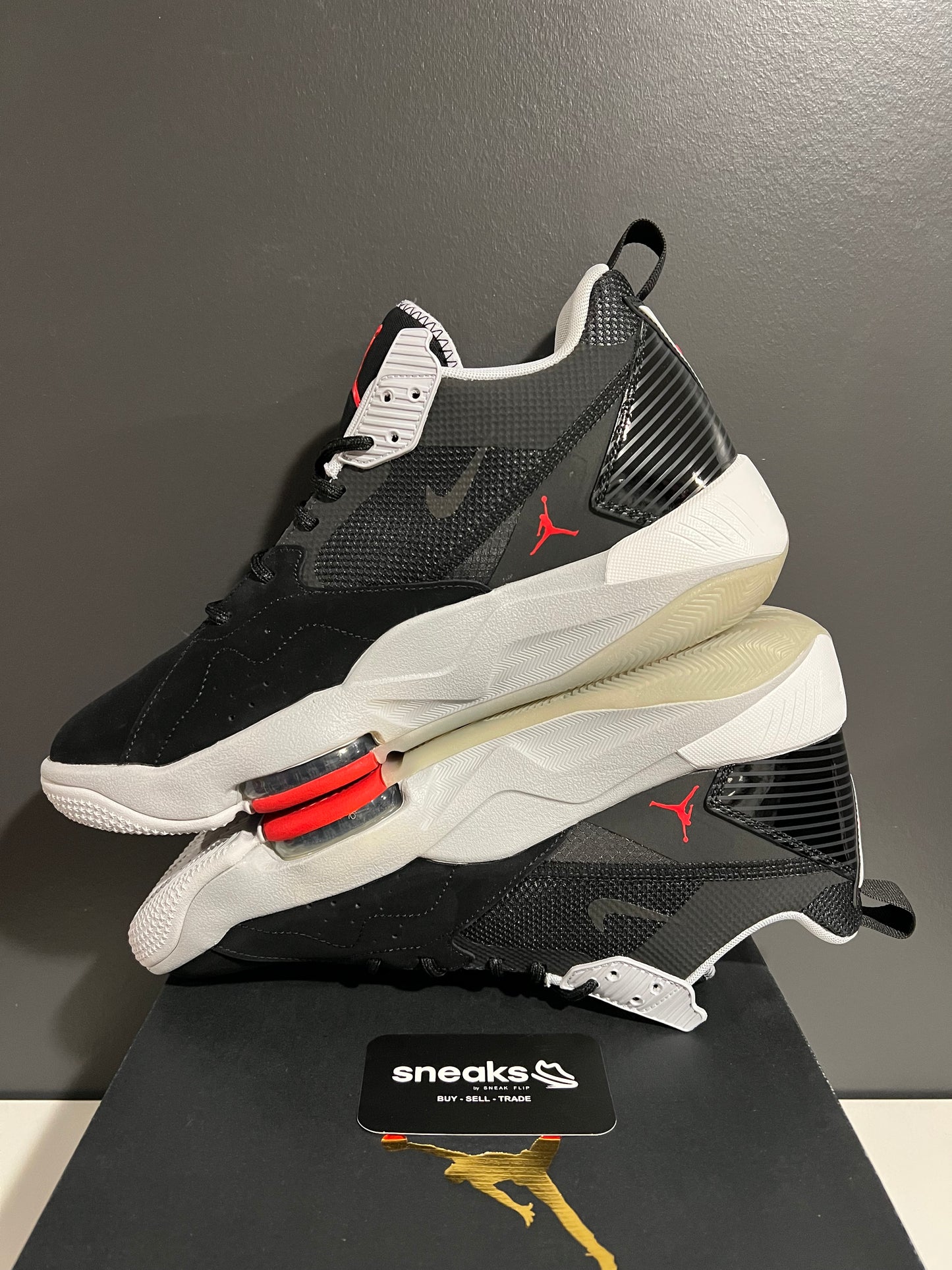 USED Jordan Zoom '92 Black Cement CK9183-001 SIZE 11M OG ALL AG25-298