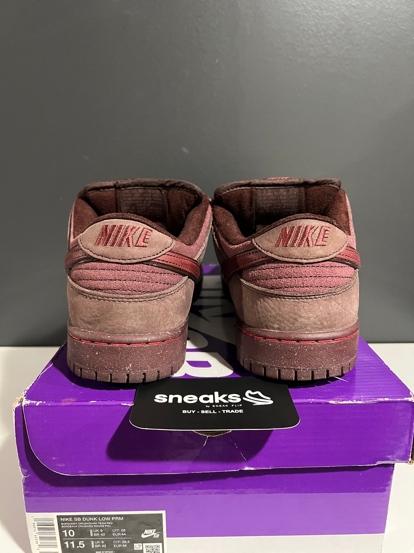 USED Dunk Low Premium SB City of Love Collection Burgundy Crush FN0619-600 SIZE 10M OG ALL AG25-360