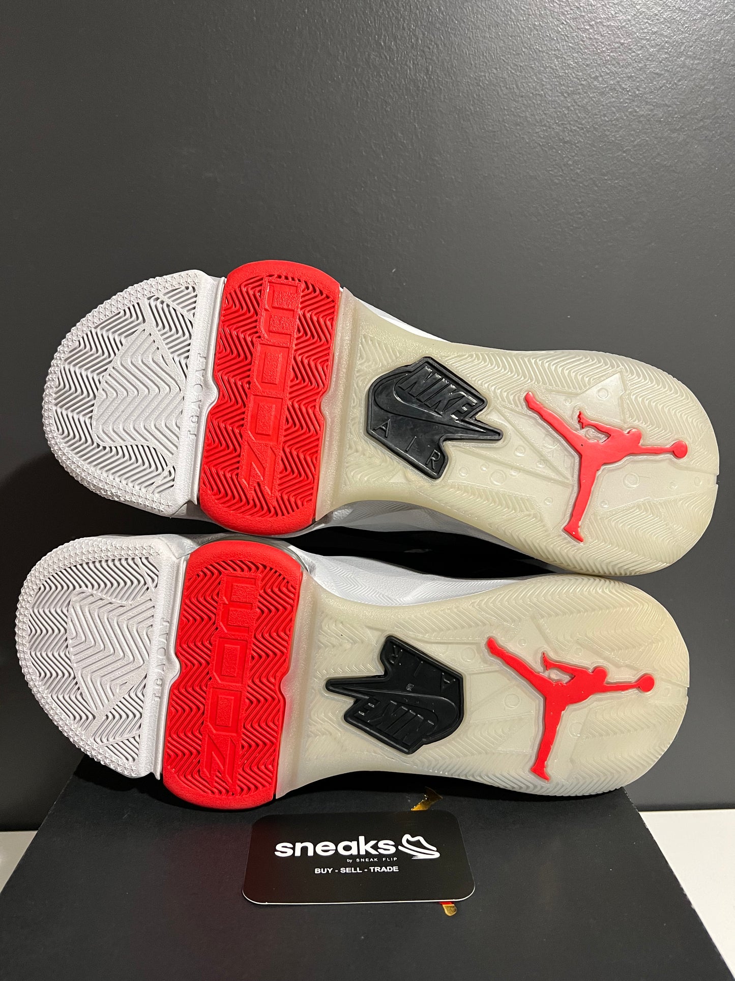 USED Jordan Zoom '92 Black Cement CK9183-001 SIZE 11M OG ALL AG25-298
