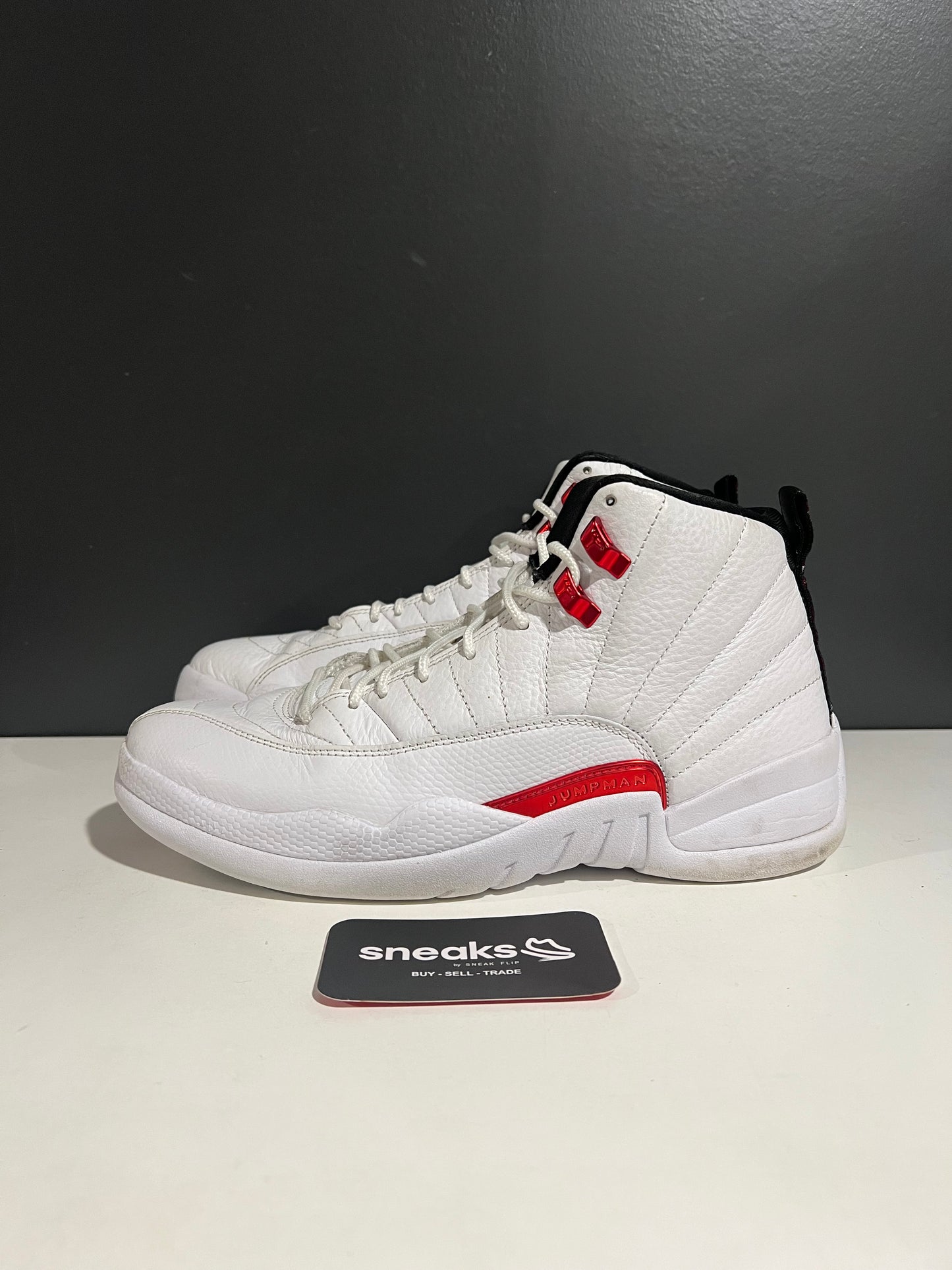 USED Air Jordan 12 Retro 'Twist' CT8013-106 SIZE 9M NO BOX AG25-255