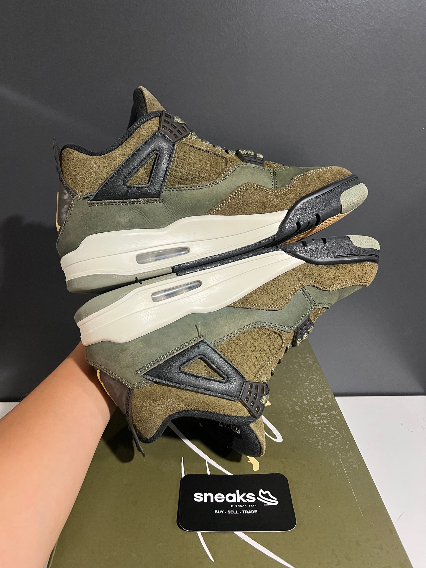 USED Air Jordan 4 Retro SE Craft Olive FB9927-200 SIZE 9.5M OG ALL AG25-97