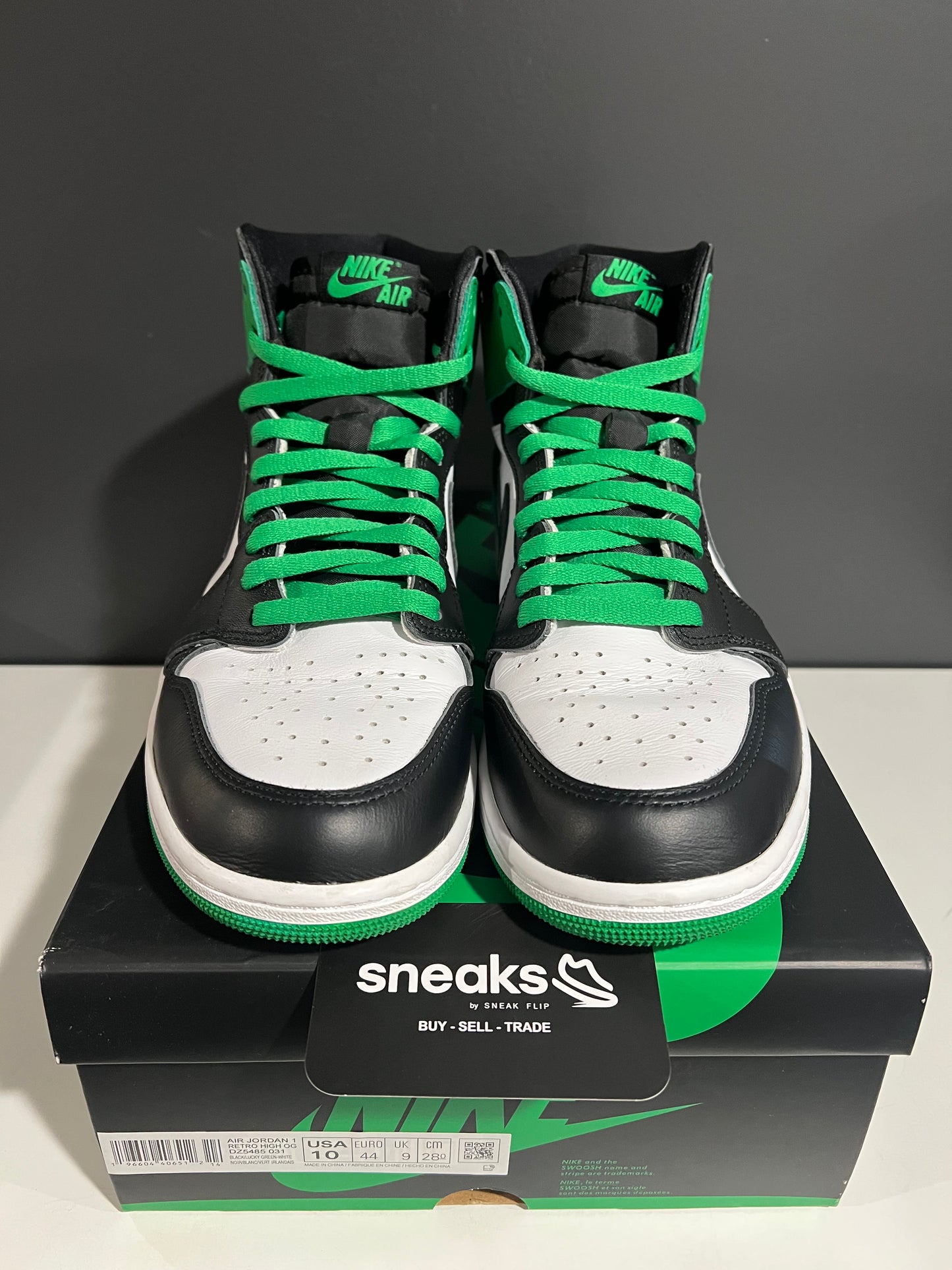 USED Air Jordan 1 Retro High OG Lucky Green DZ5485-031 SIZE 10M OG ALL AG25-26