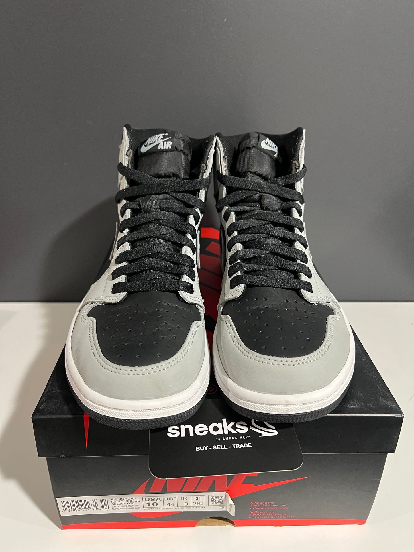 USED Air Jordan 1 Retro High OG Shadow 2.0 555088-035 SIZE 10M OG ALL AG25-19