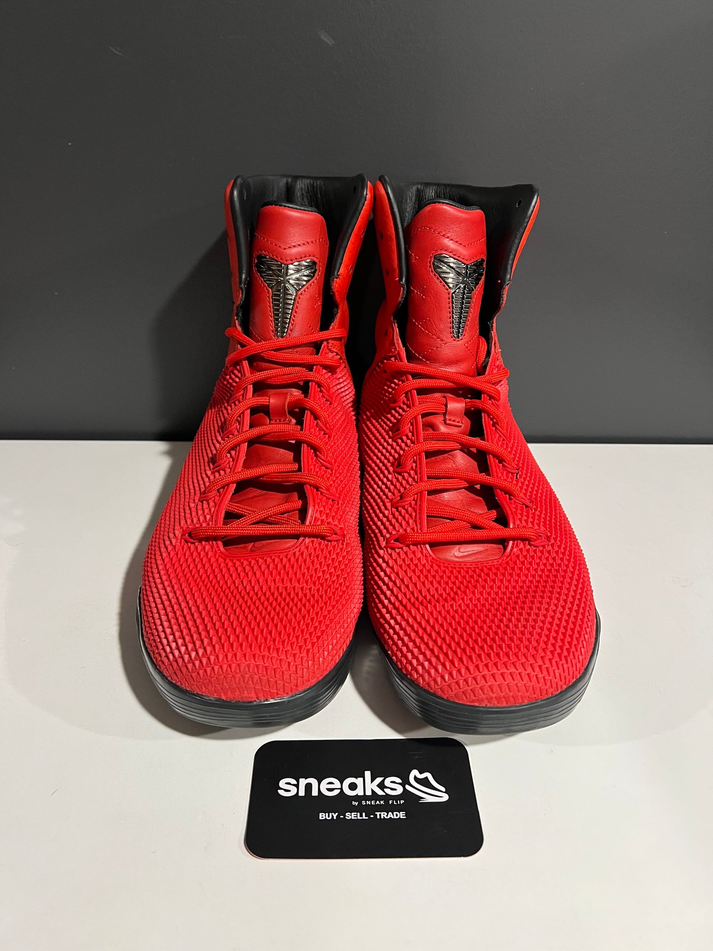 USED Kobe 9 High KRM EXT Red Mamba 716993-600 SIZE 10.5M NO BOX AG25-190