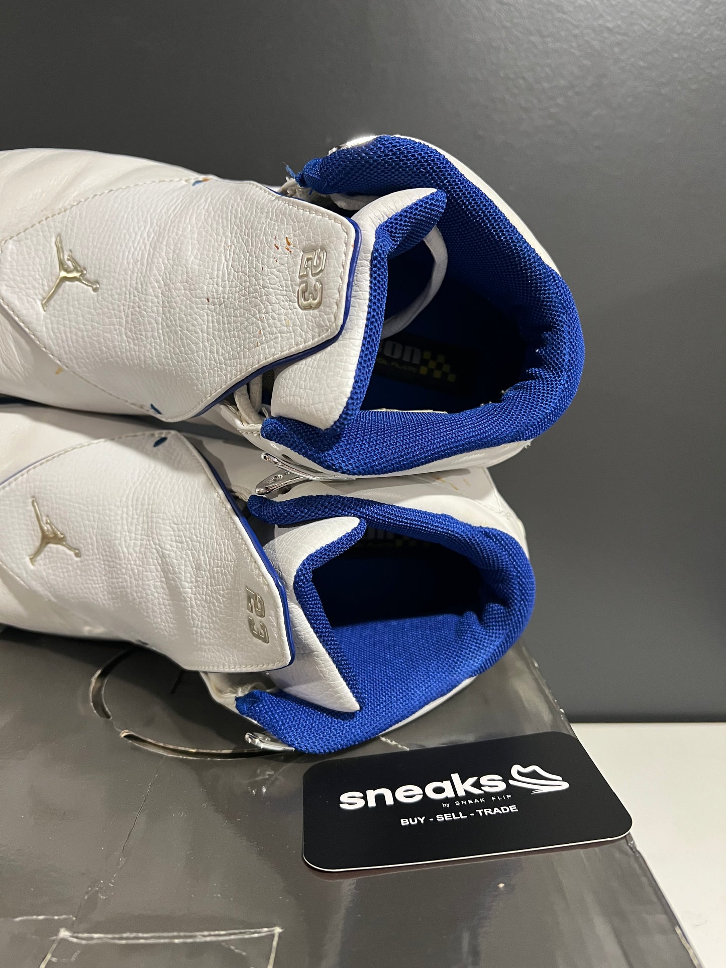USED Air Jordan 18 OG White Sport Royal 2003 305869-101 SIZE 8M OG ALL AG25-177